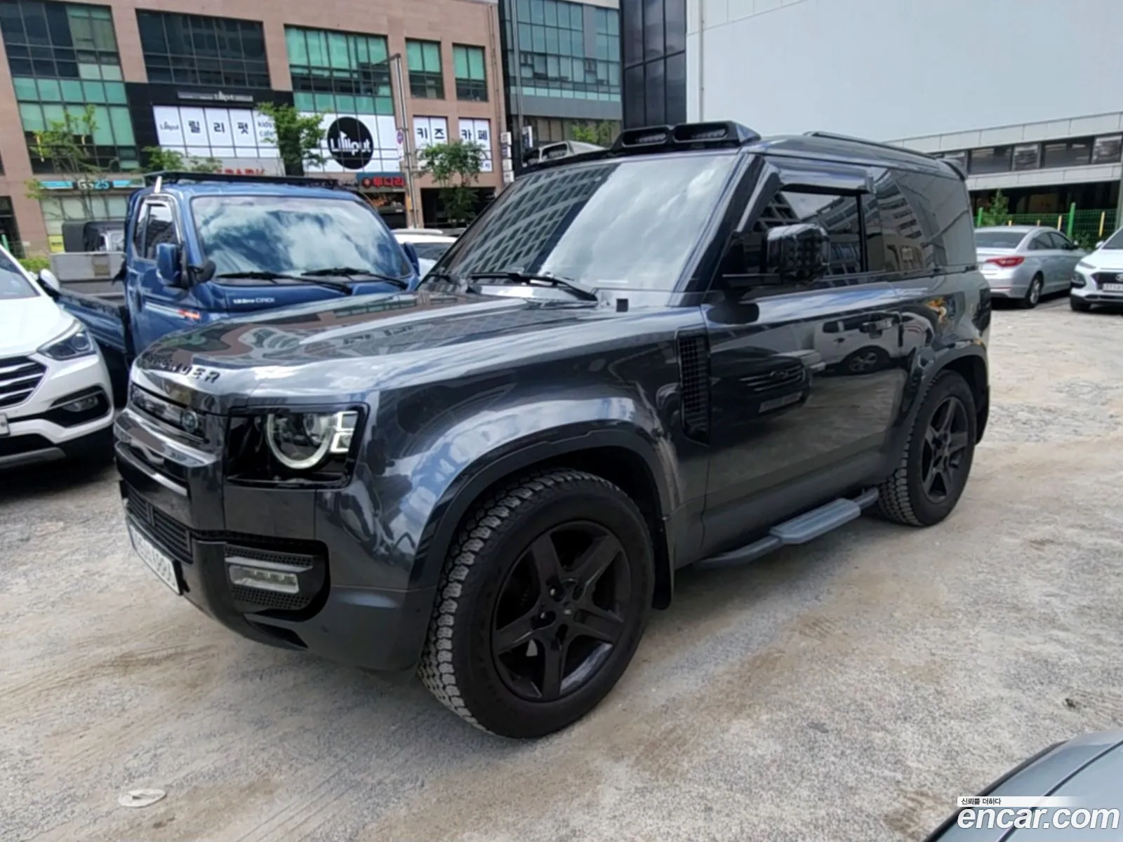 Land Rover Defender 2023 — 15