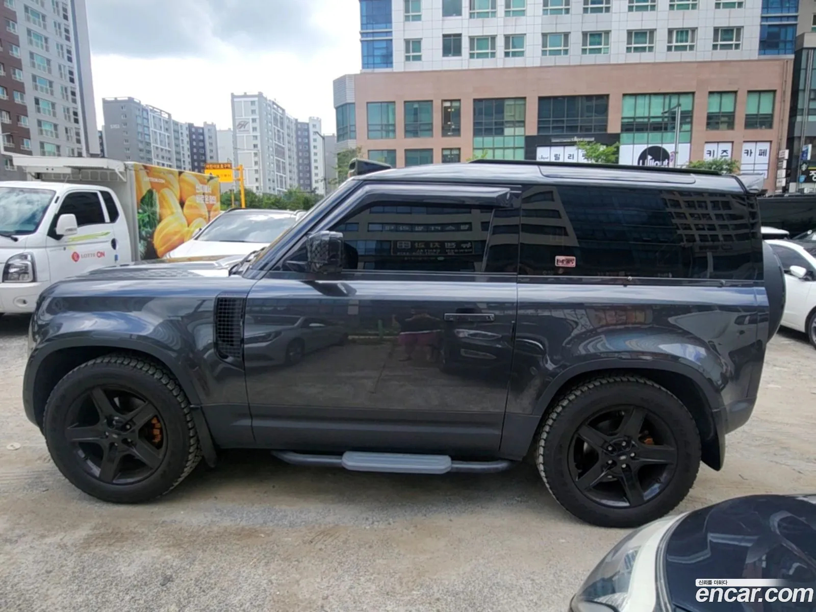 Land Rover Defender 2023 — 6