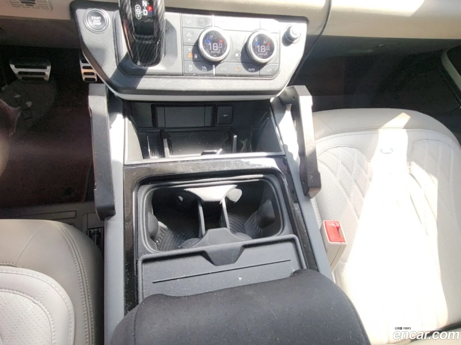 Land Rover Defender 2023 — 4