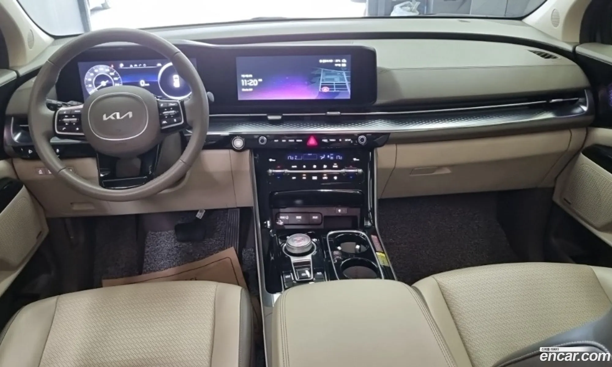Kia Carnival 2022 — 7