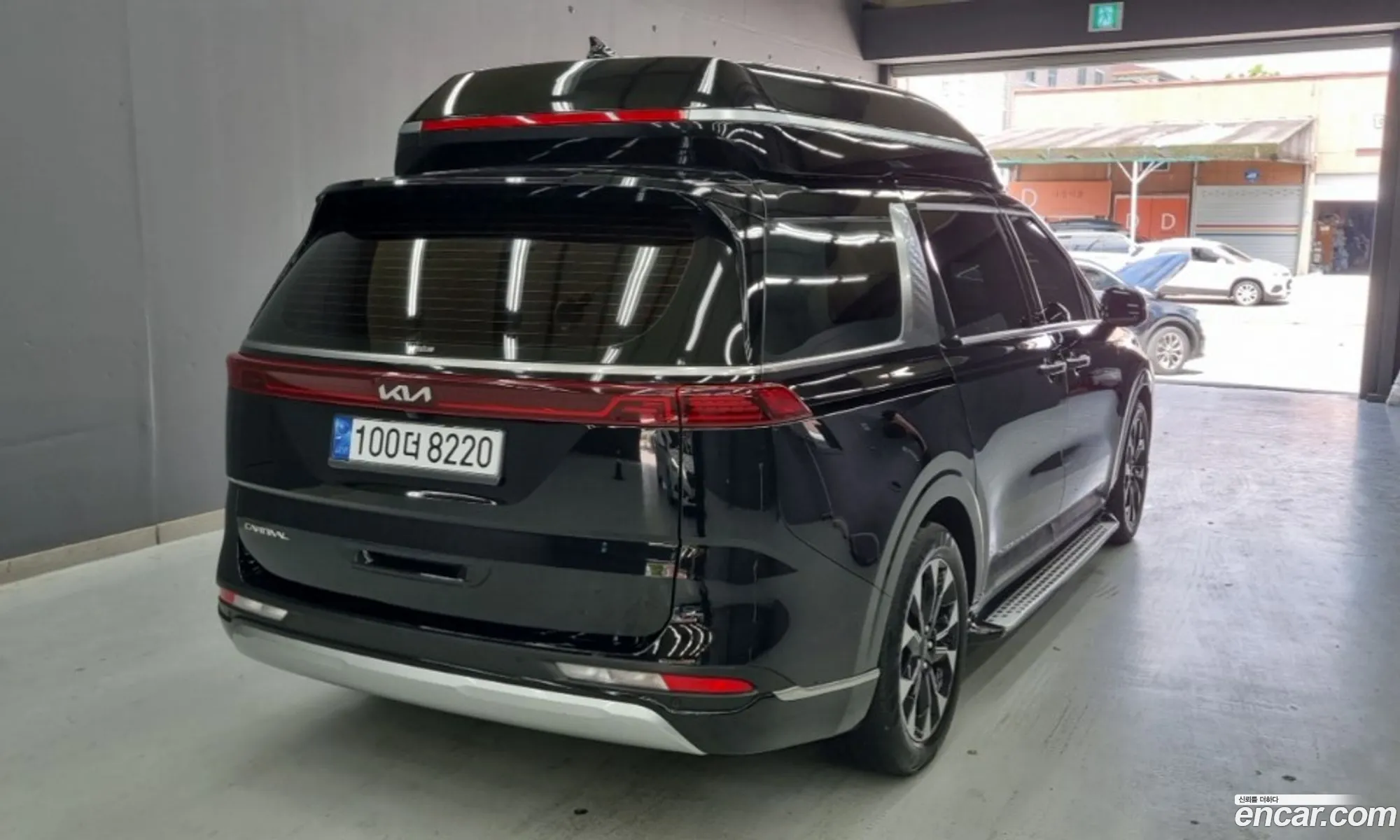 Kia Carnival 2022 — 18