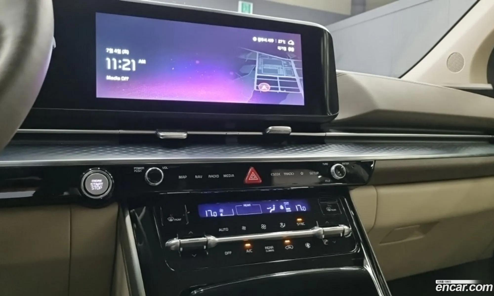 Kia Carnival 2022 — 17