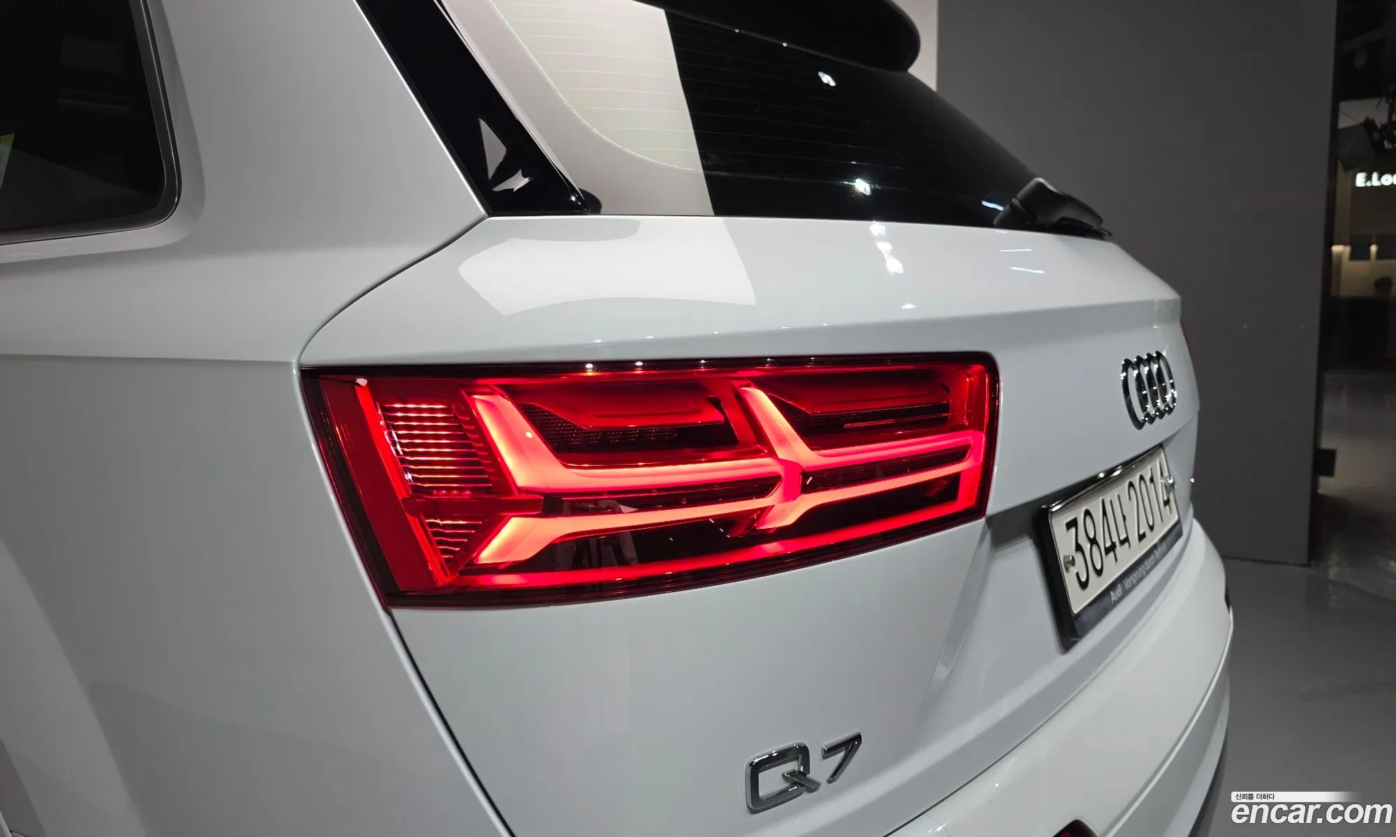 Audi Q7 2019 WAUZZZ4M2KD046839 — 24