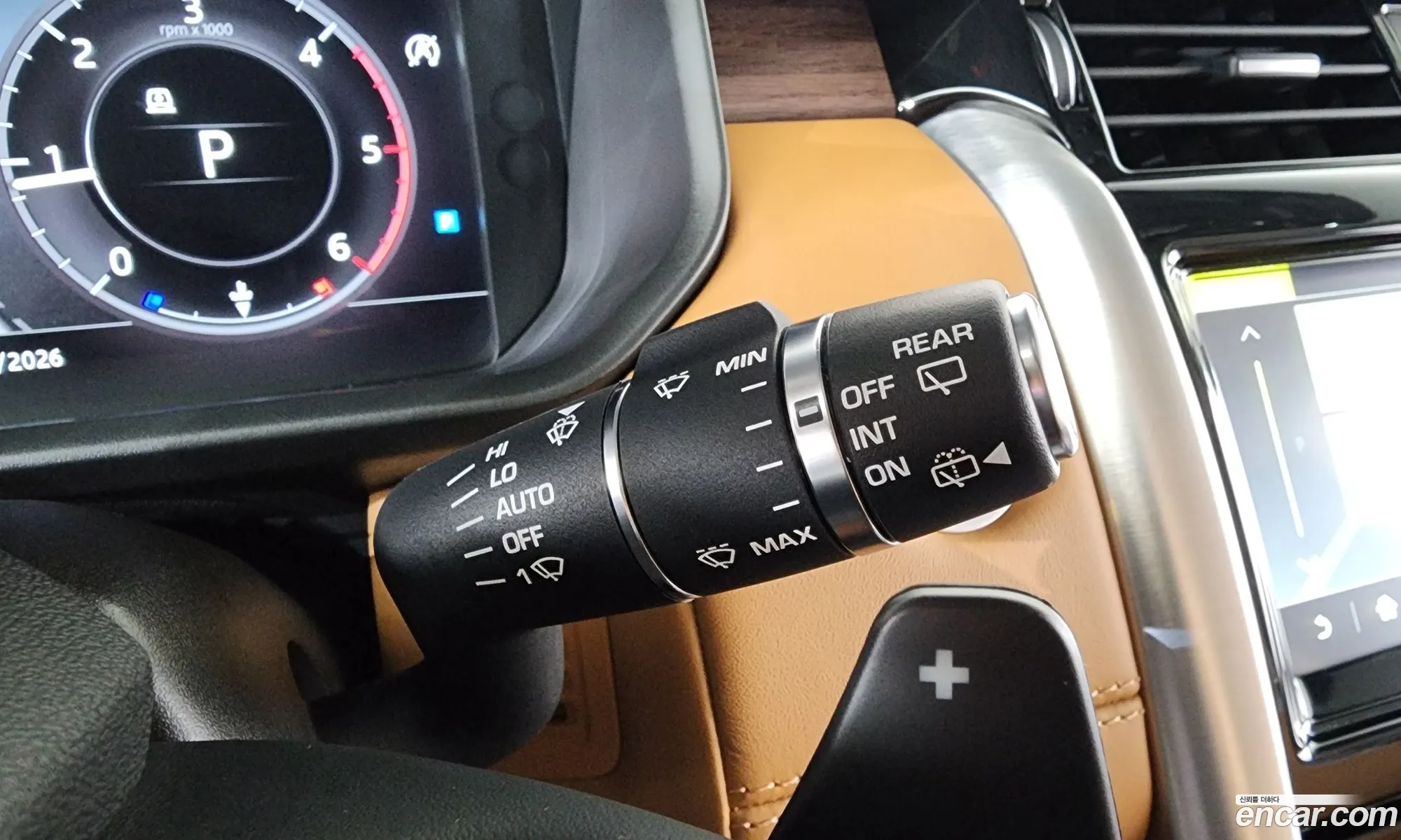 Land Rover Discovery 5 2019 SALRA2BK9KA084694 — 11