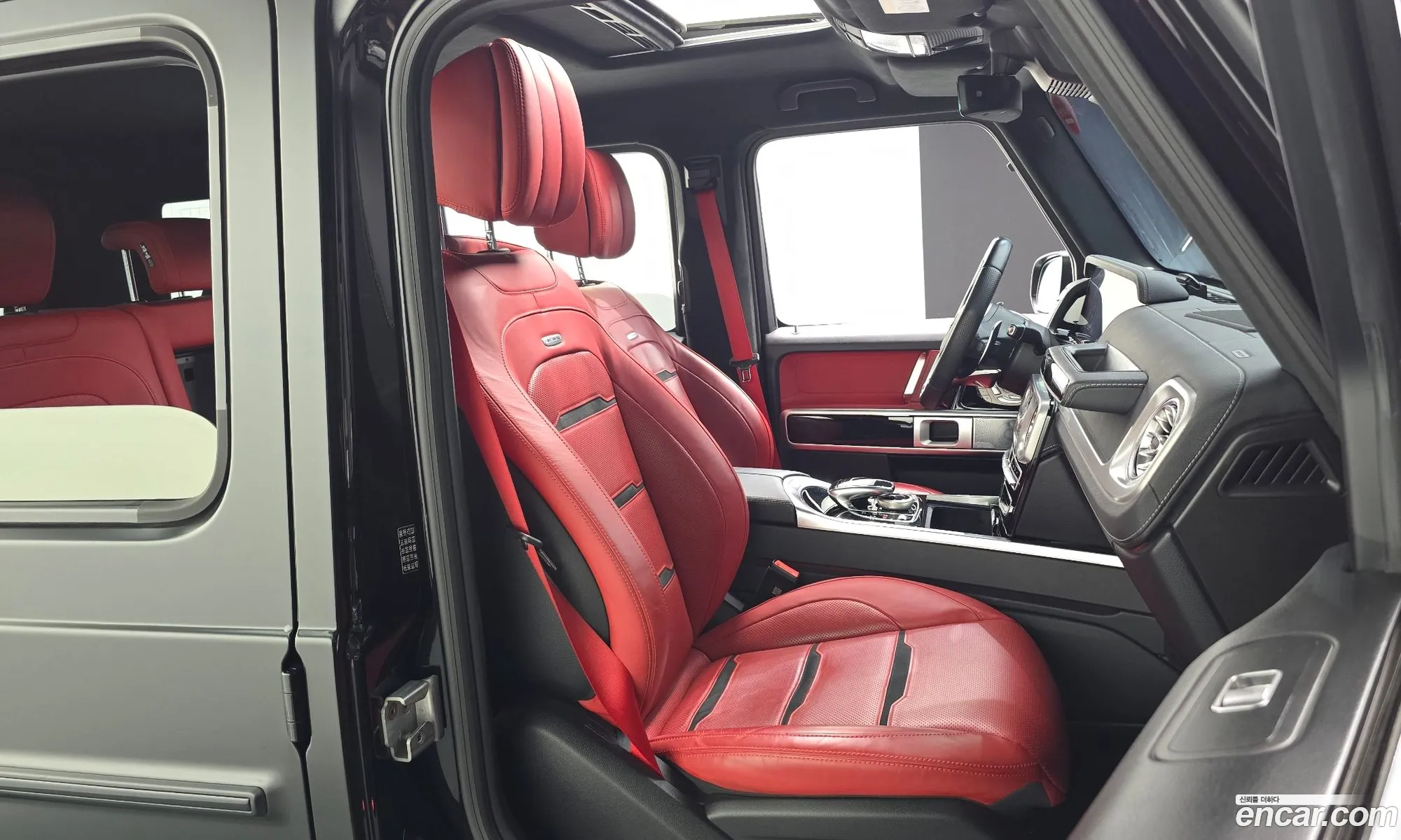 Mercedes-Benz G-Class W463b 2023 — 19