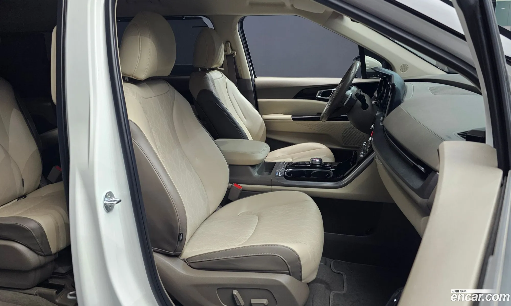 Kia Carnival 2022 KNANC81BBPS197720 — 17