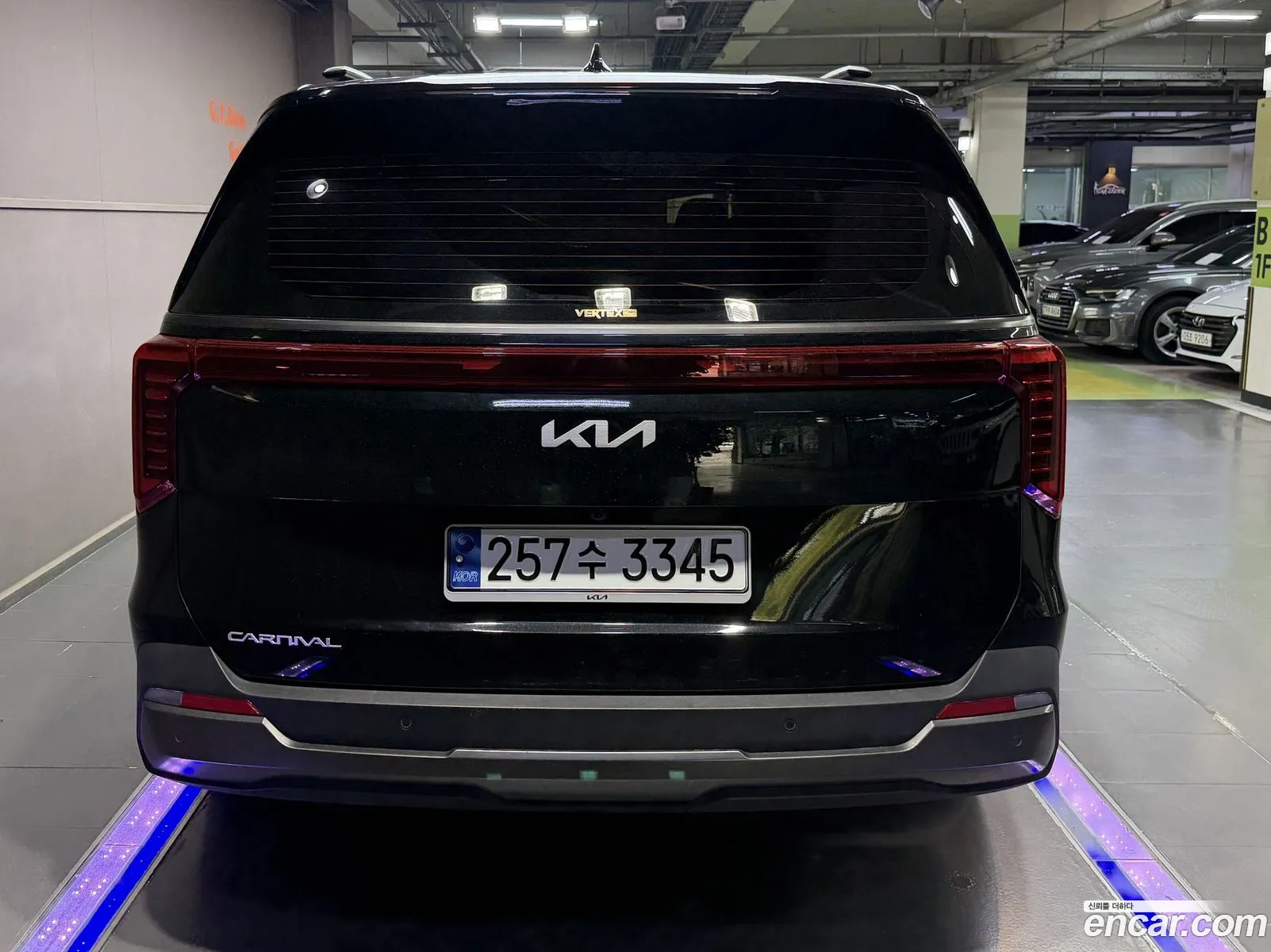 Kia Carnival 2024 — 3