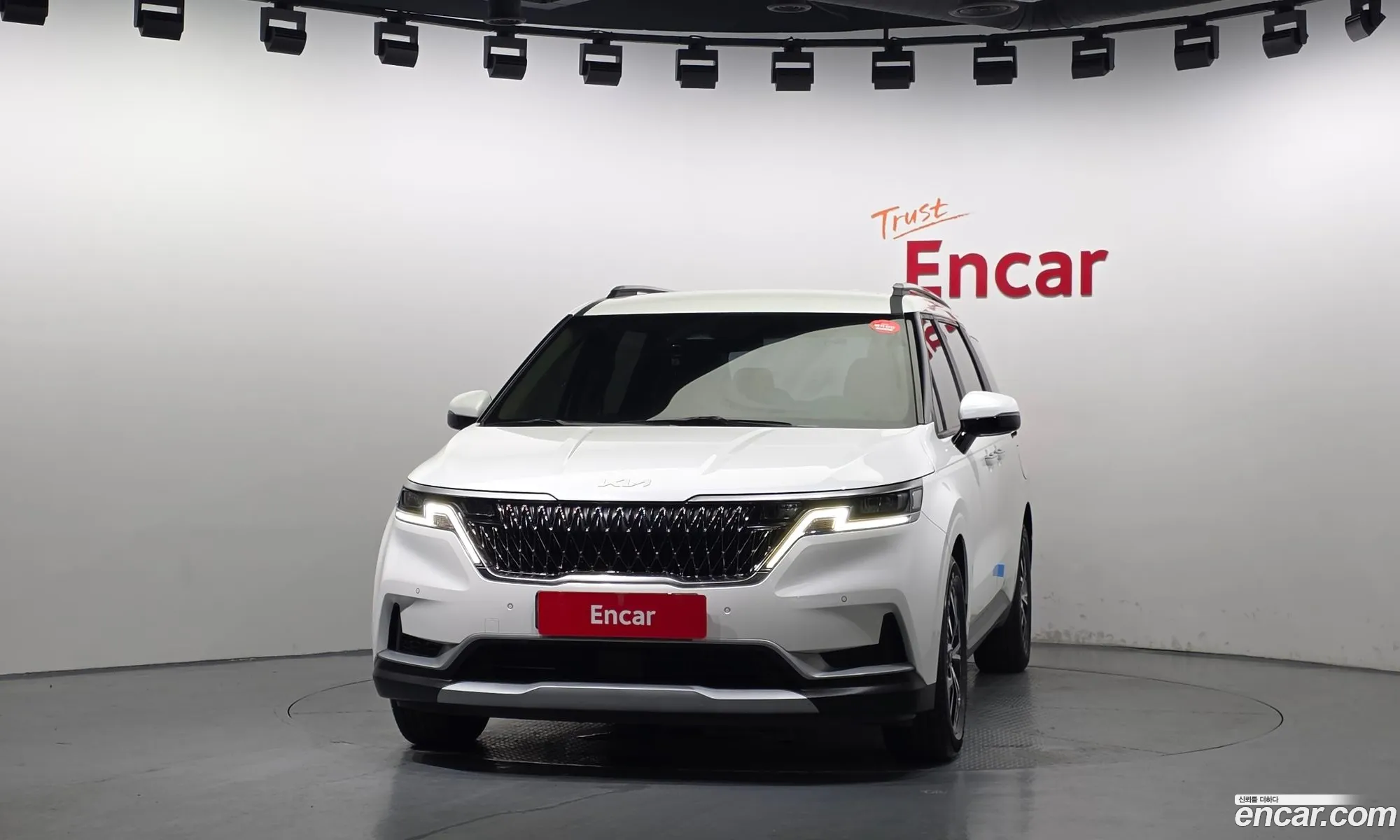 Kia Carnival 2022 — 4