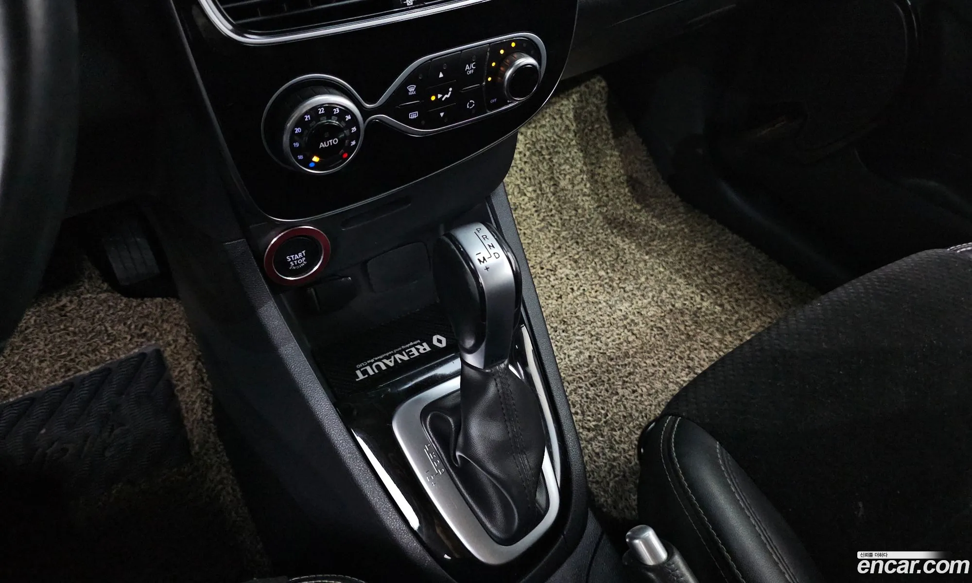 Renault Korea (Samsung) Clio 2019 — 14