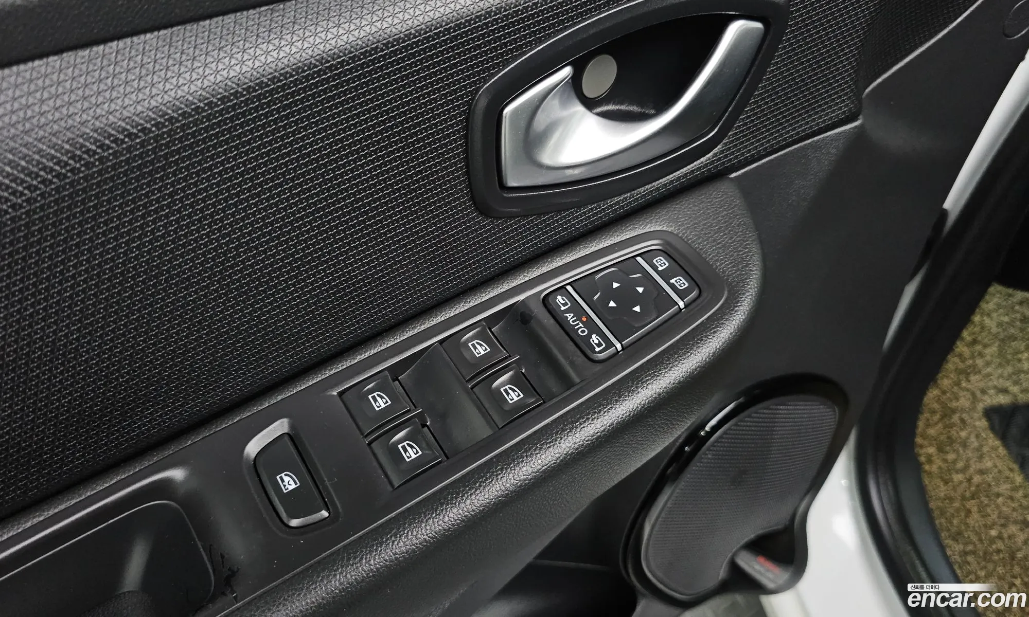 Renault Korea (Samsung) Clio 2019 — 19