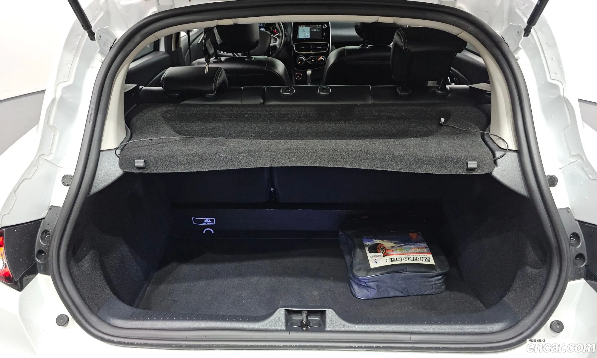 Renault Korea (Samsung) Clio 2019 — 23