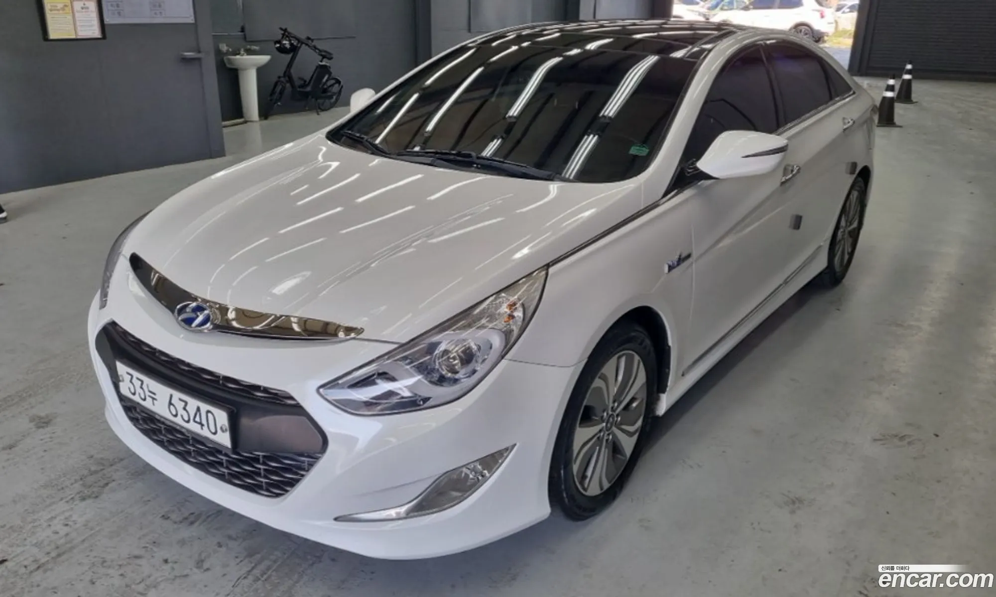 Hyundai Sonata Hybrid 2013 — 13