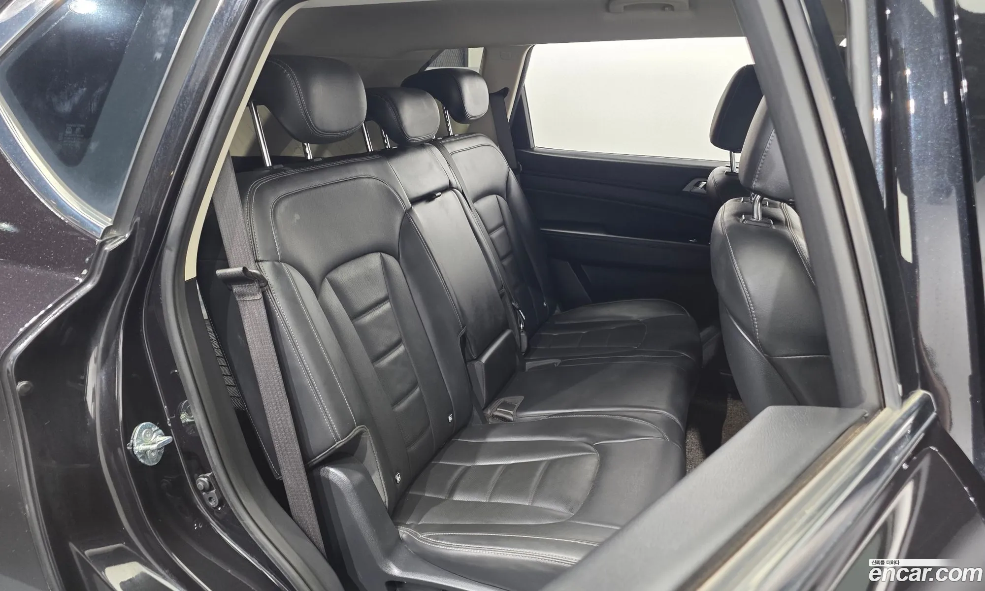 KG Mobility (SsangYong) G4 Rexton 2019 — 35