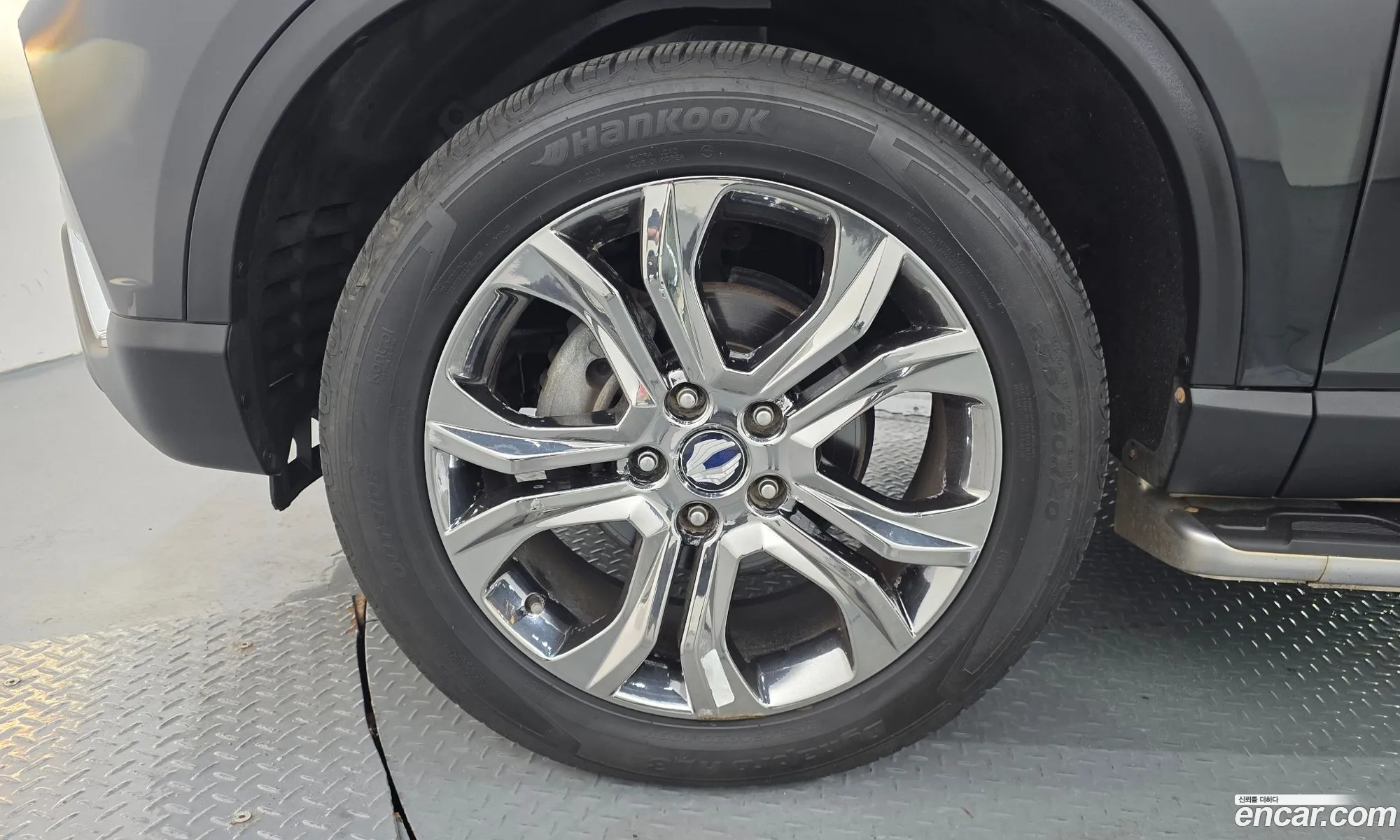 KG Mobility (SsangYong) G4 Rexton 2019 — 11