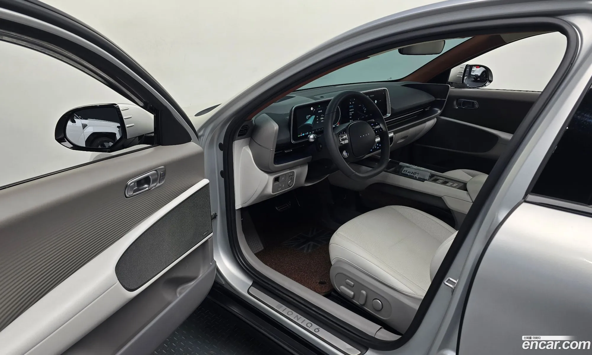 Hyundai Ioniq 6 2025 KMHM541CPSA104662 — 29