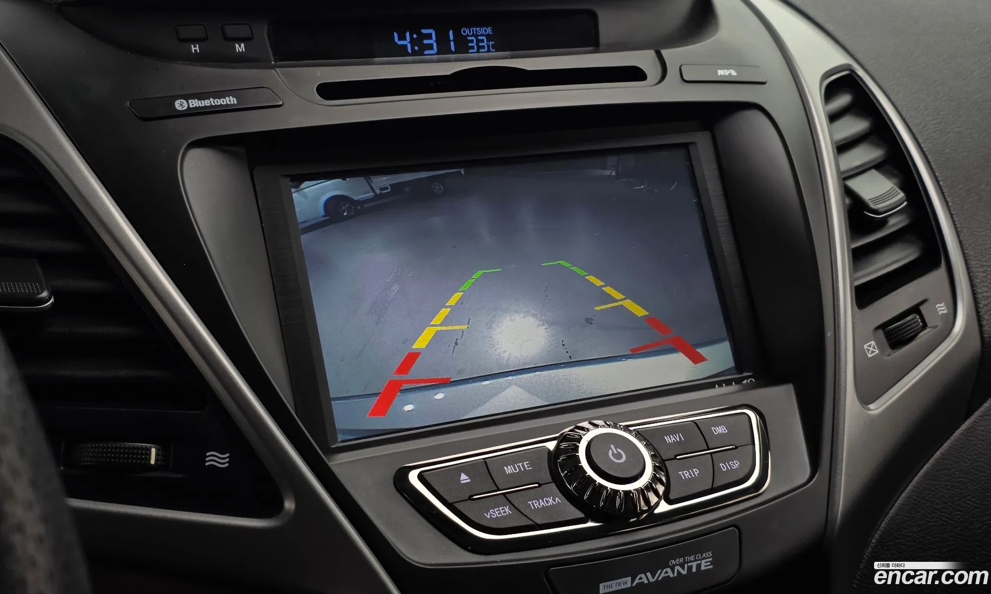 Hyundai Elantra 2015 — 12