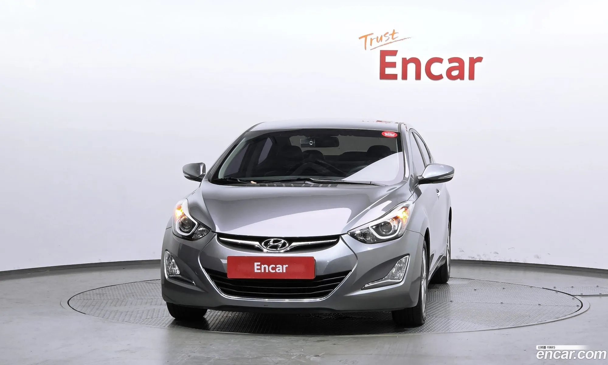 Hyundai Elantra 2015 — 17