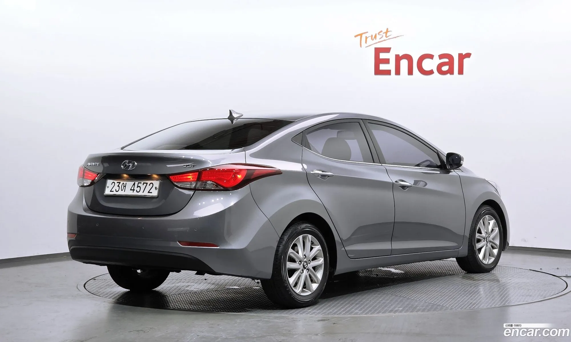 Hyundai Elantra 2015 — 9