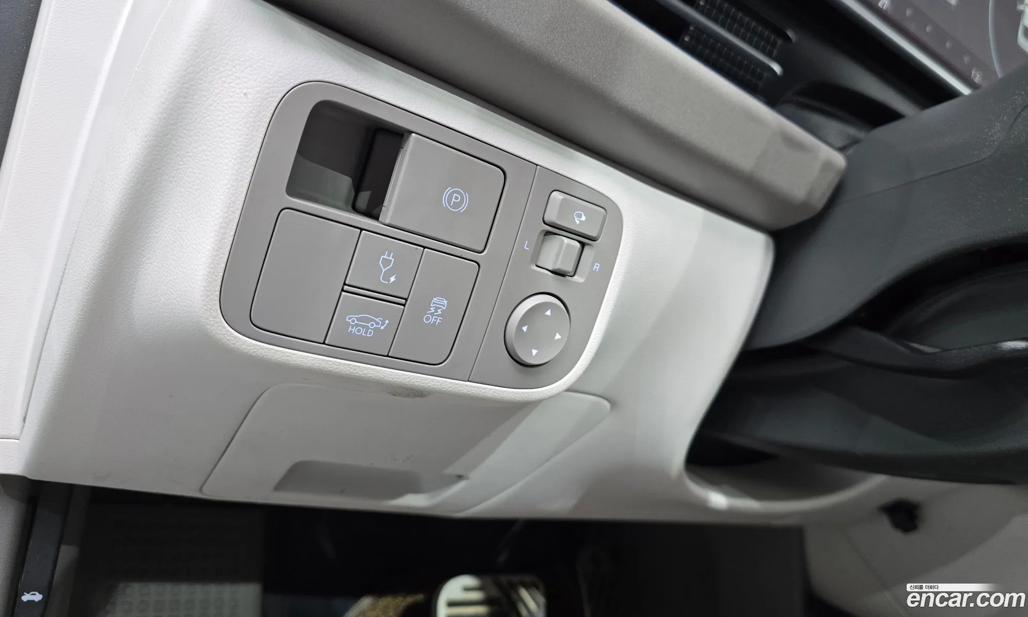 Hyundai Ioniq 6 2023 KMHM541CPPA041745 — 20