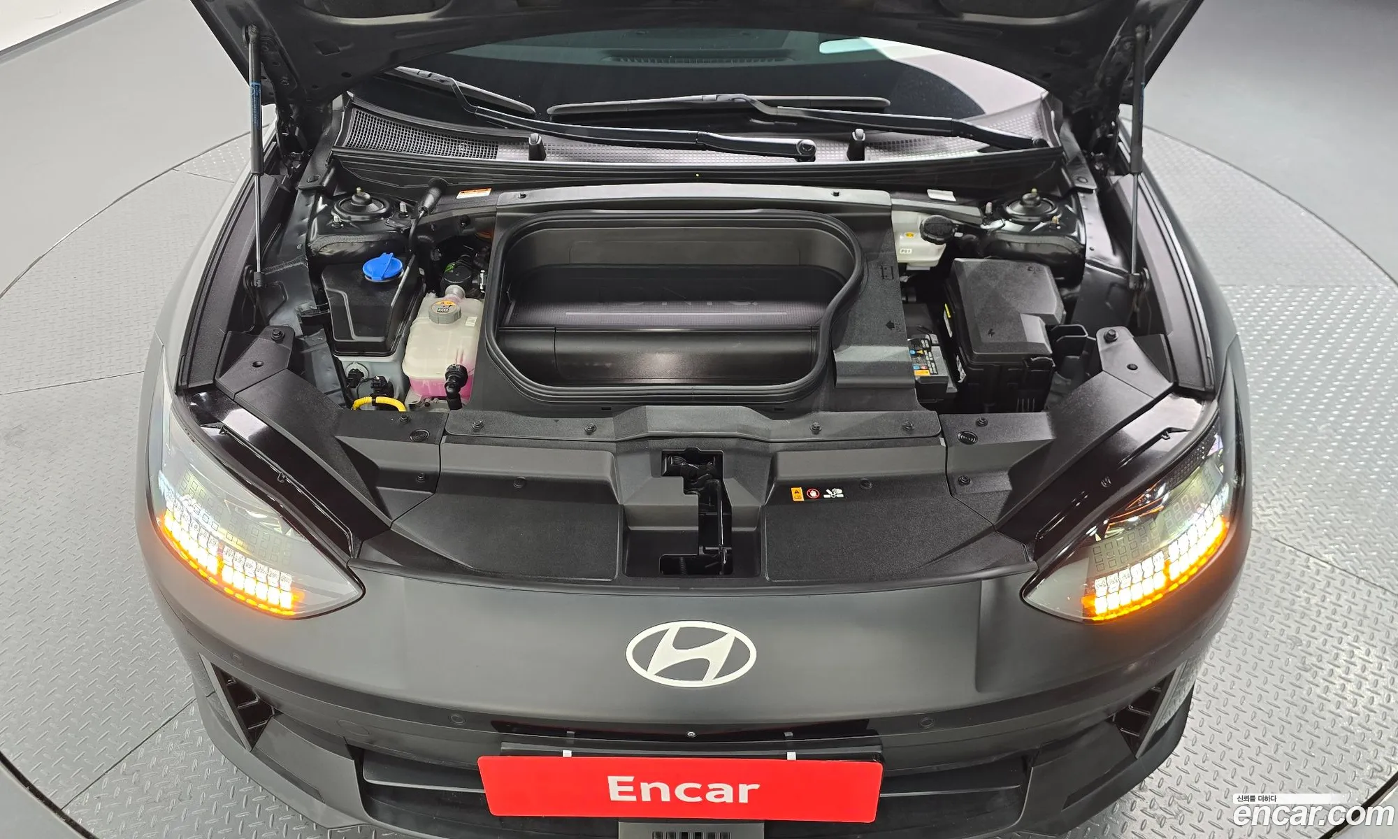 Hyundai Ioniq 6 2023 KMHM541CPPA041745 — 18