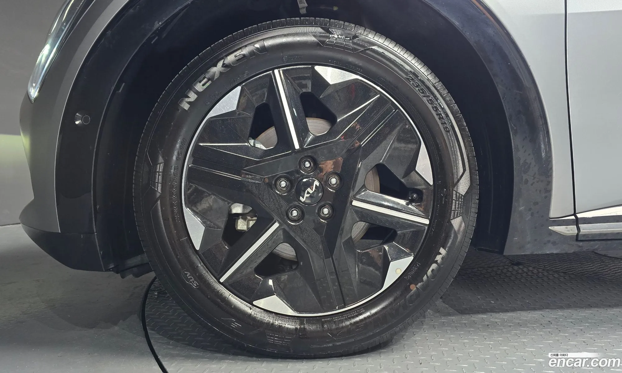 Kia EV6 2025 KNAC381AFSA243770 — 30