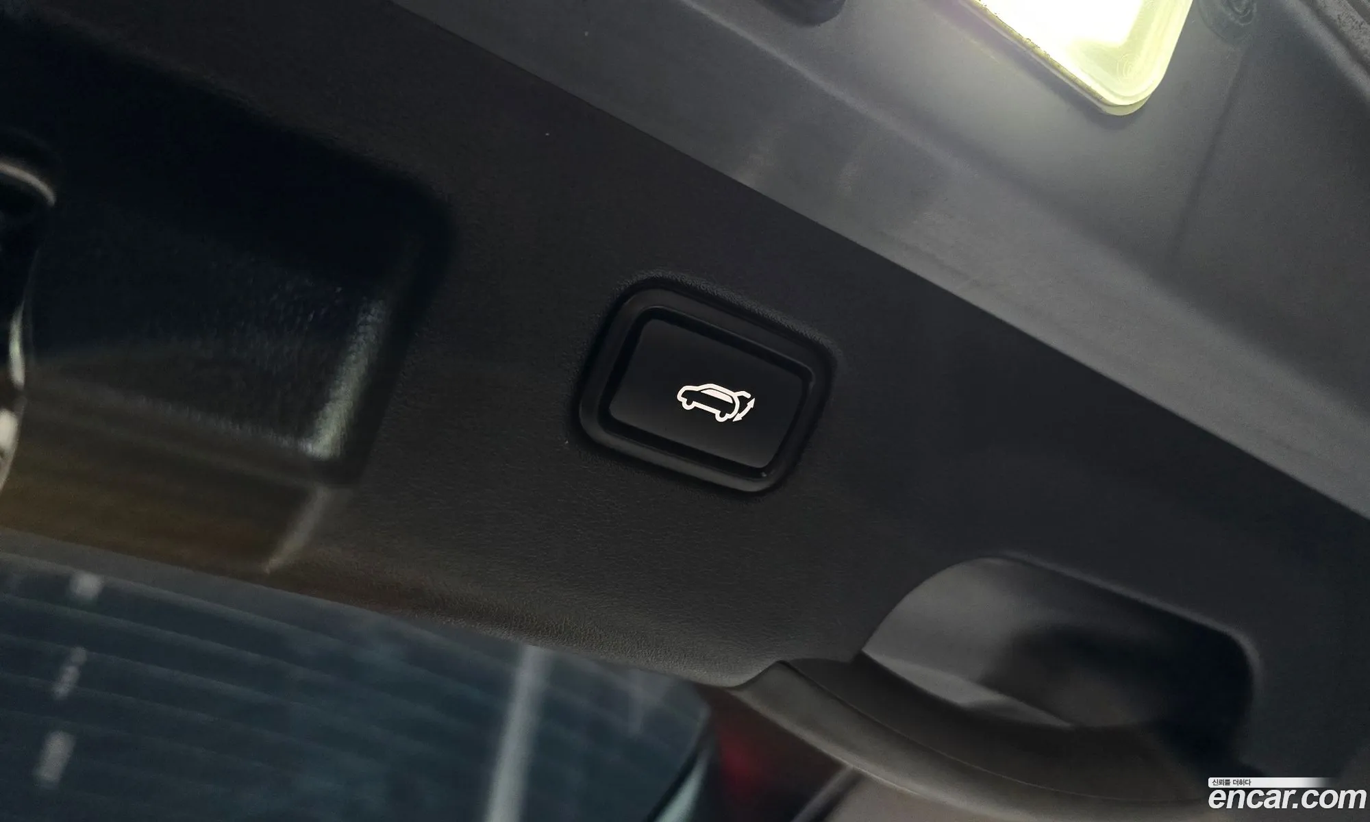 Kia EV6 2025 KNAC381AFSA243770 — 12