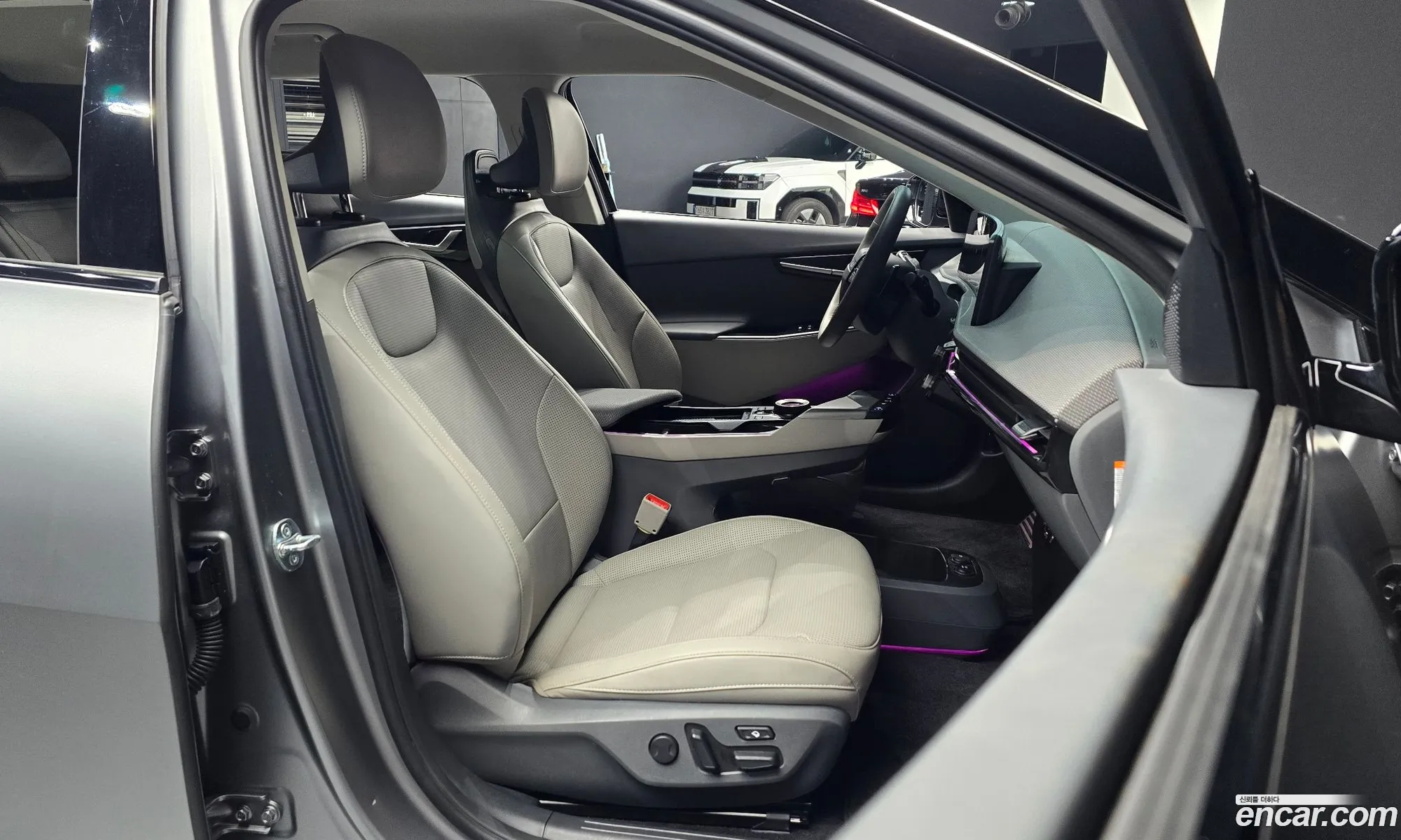 Kia EV6 2025 KNAC381AFSA243770 — 17
