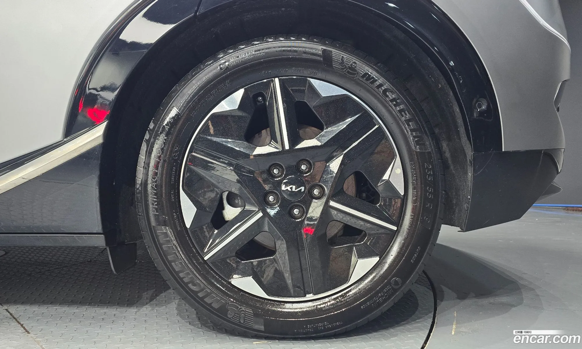 Kia EV6 2025 KNAC381AFSA243770 — 14