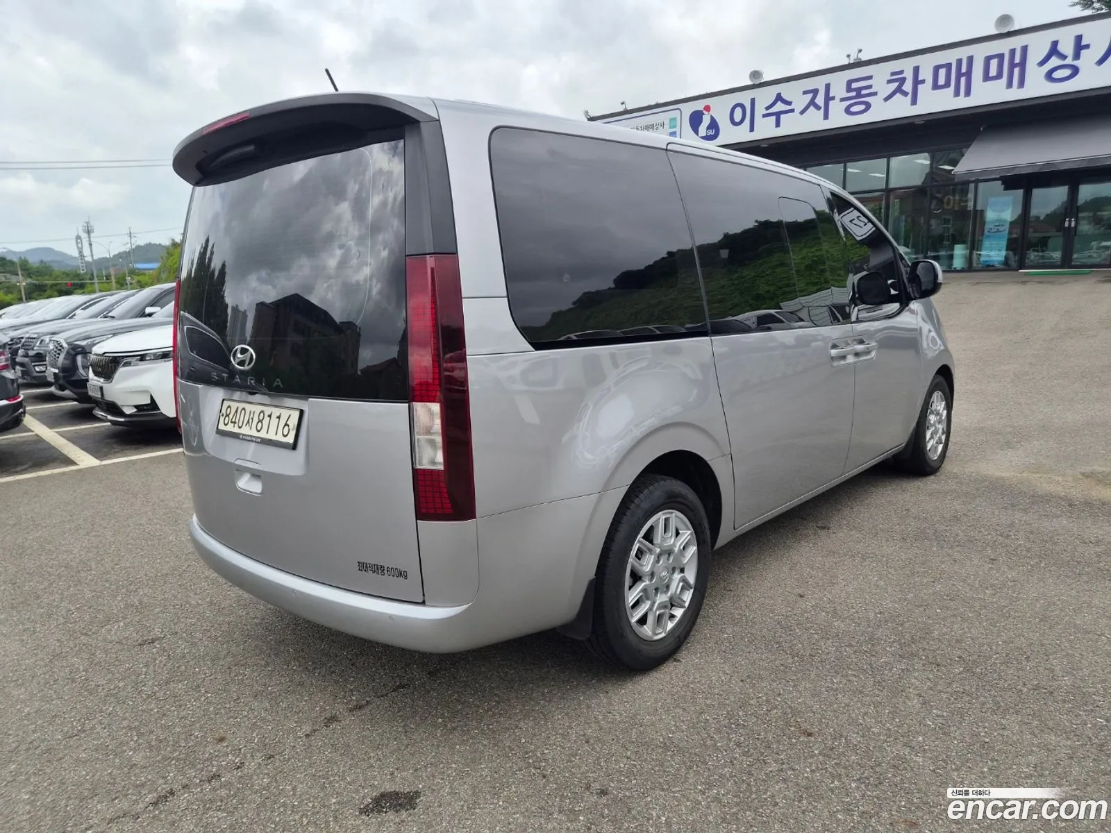 Hyundai Staria 2022 — 2