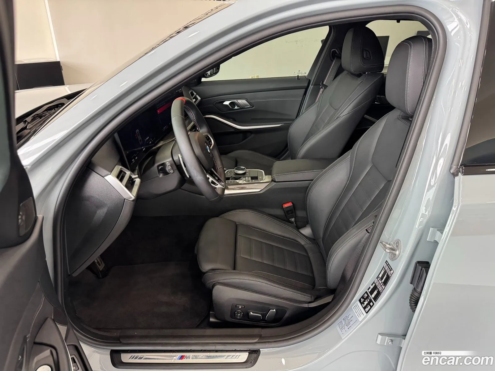 BMW 3 Series 2024 — 11