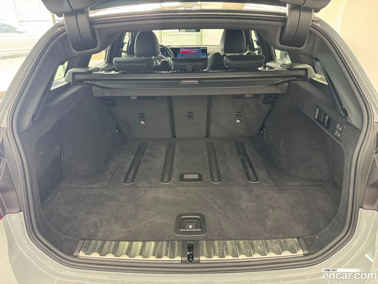 BMW 3 Series 2024 — 15
