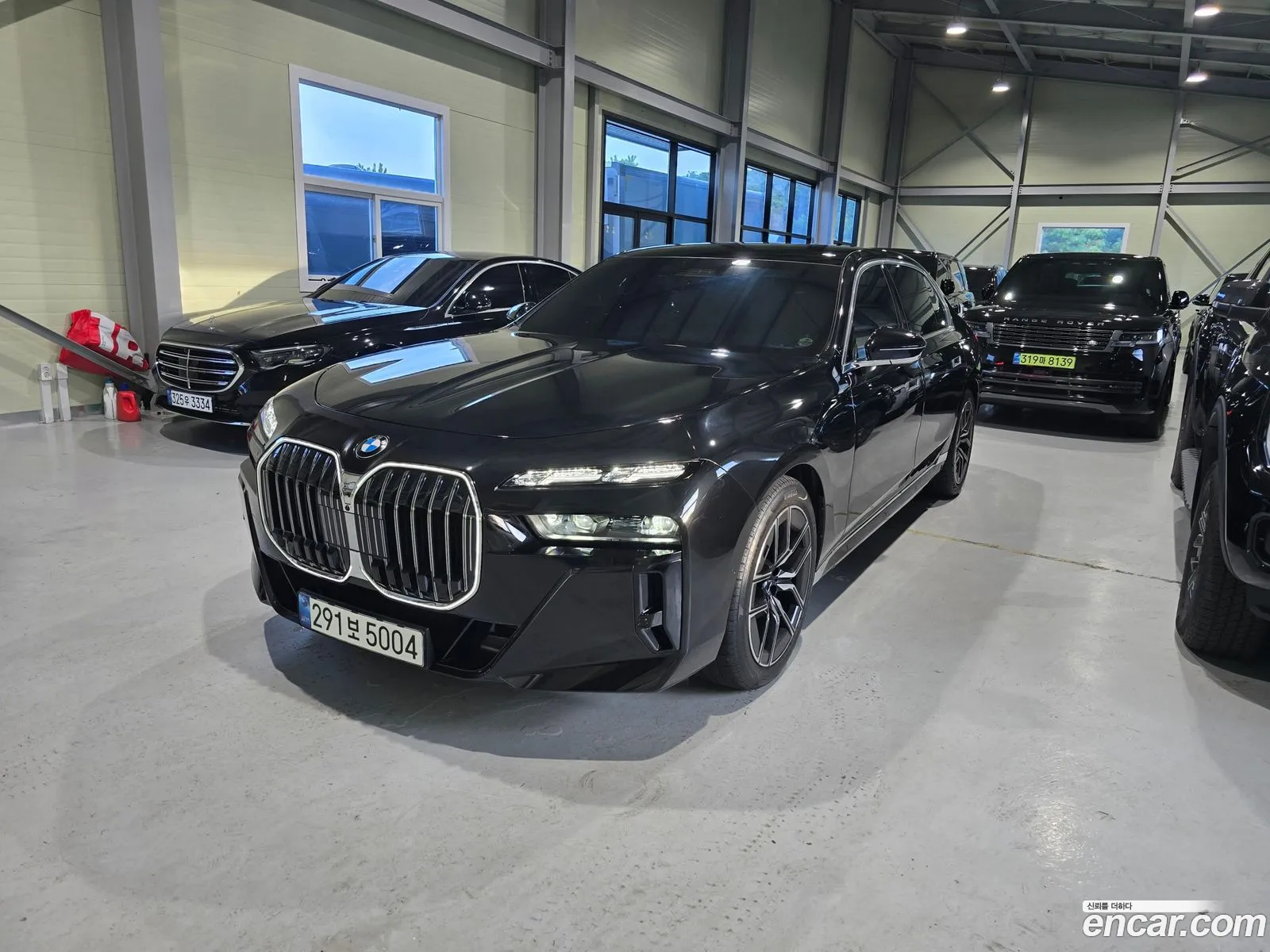BMW 7 Series 2025 — 14
