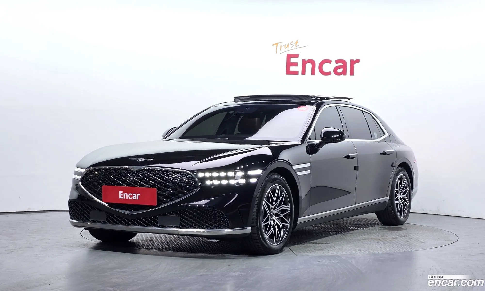 Genesis G90 2022 KMTFA41DDNU008621 — 4