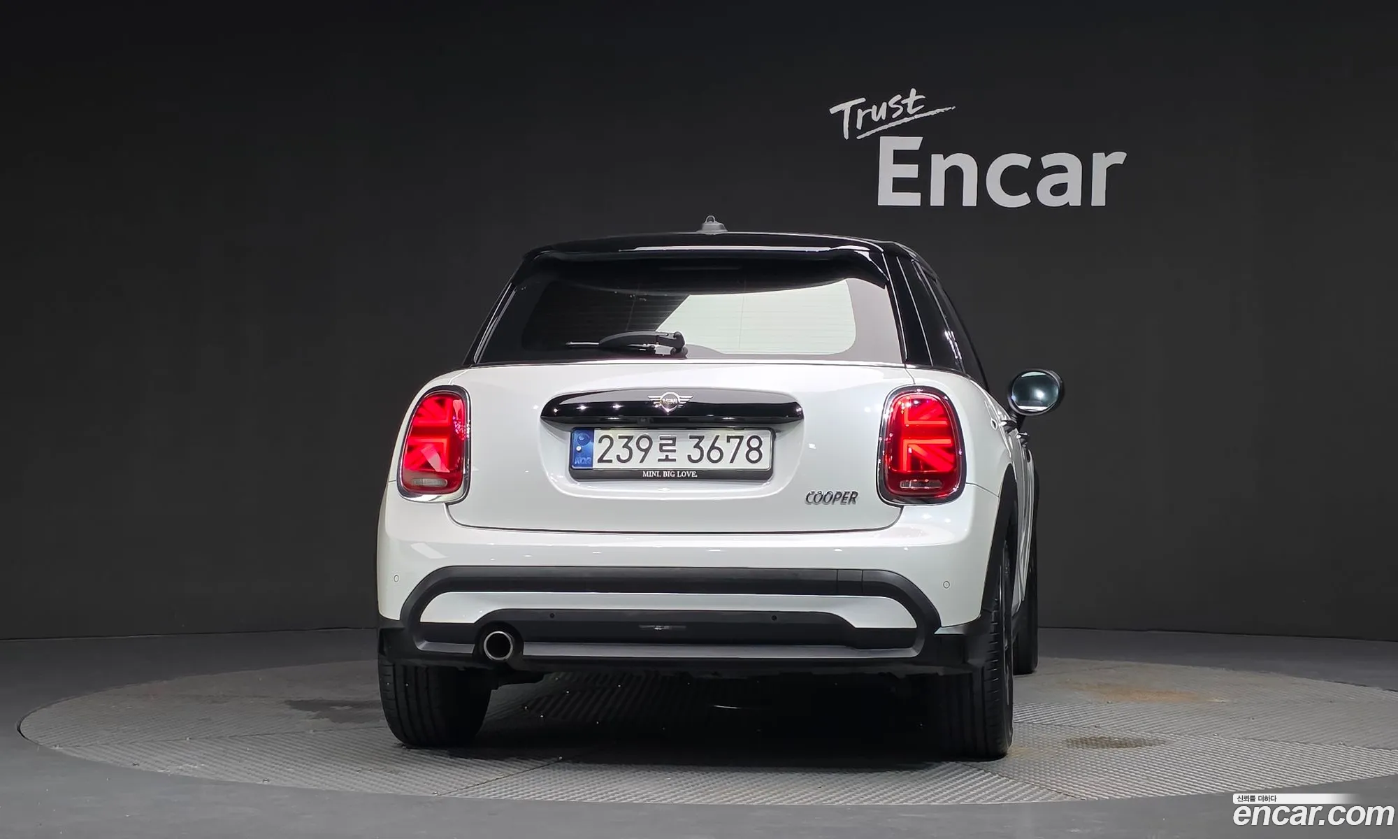 Mini Cooper 2023 — 31