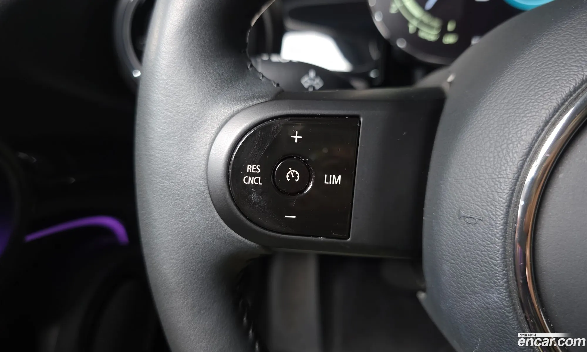 Mini Cooper 2023 — 7
