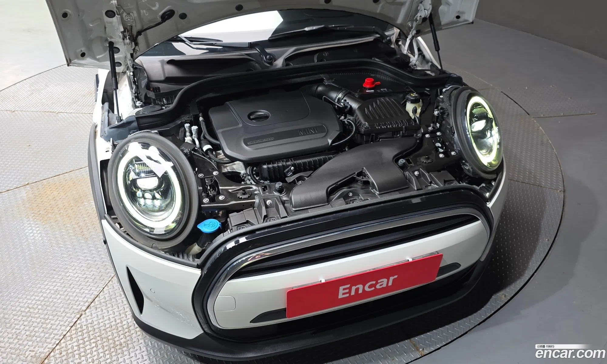 Mini Cooper 2023 — 22