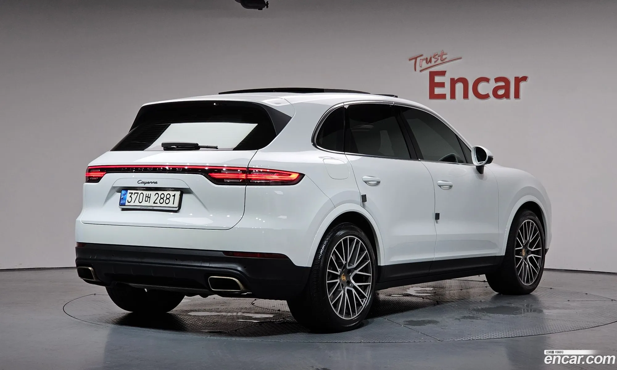 Porsche Cayenne 2021 — 14