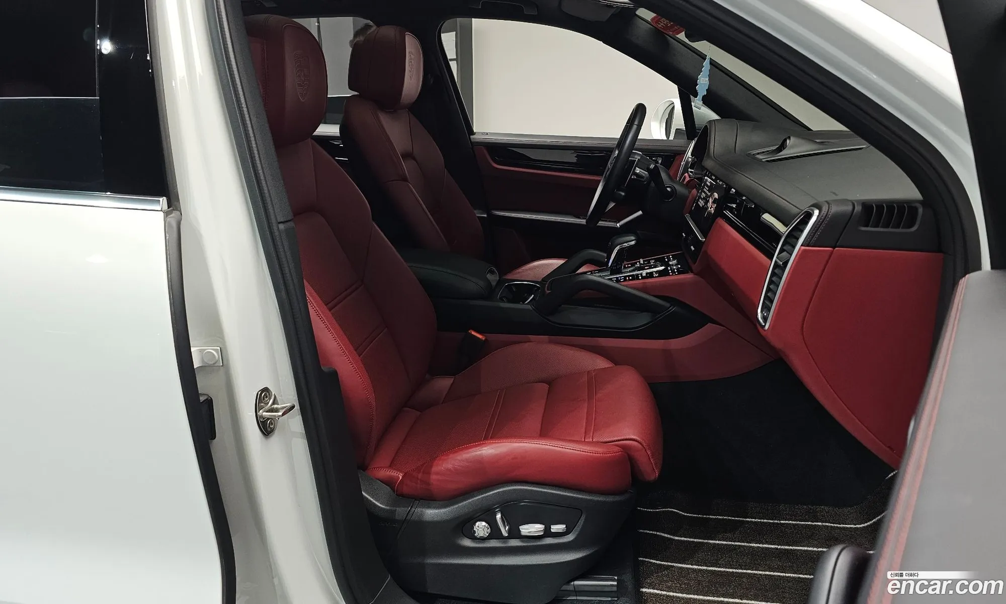 Porsche Cayenne 2021 — 9