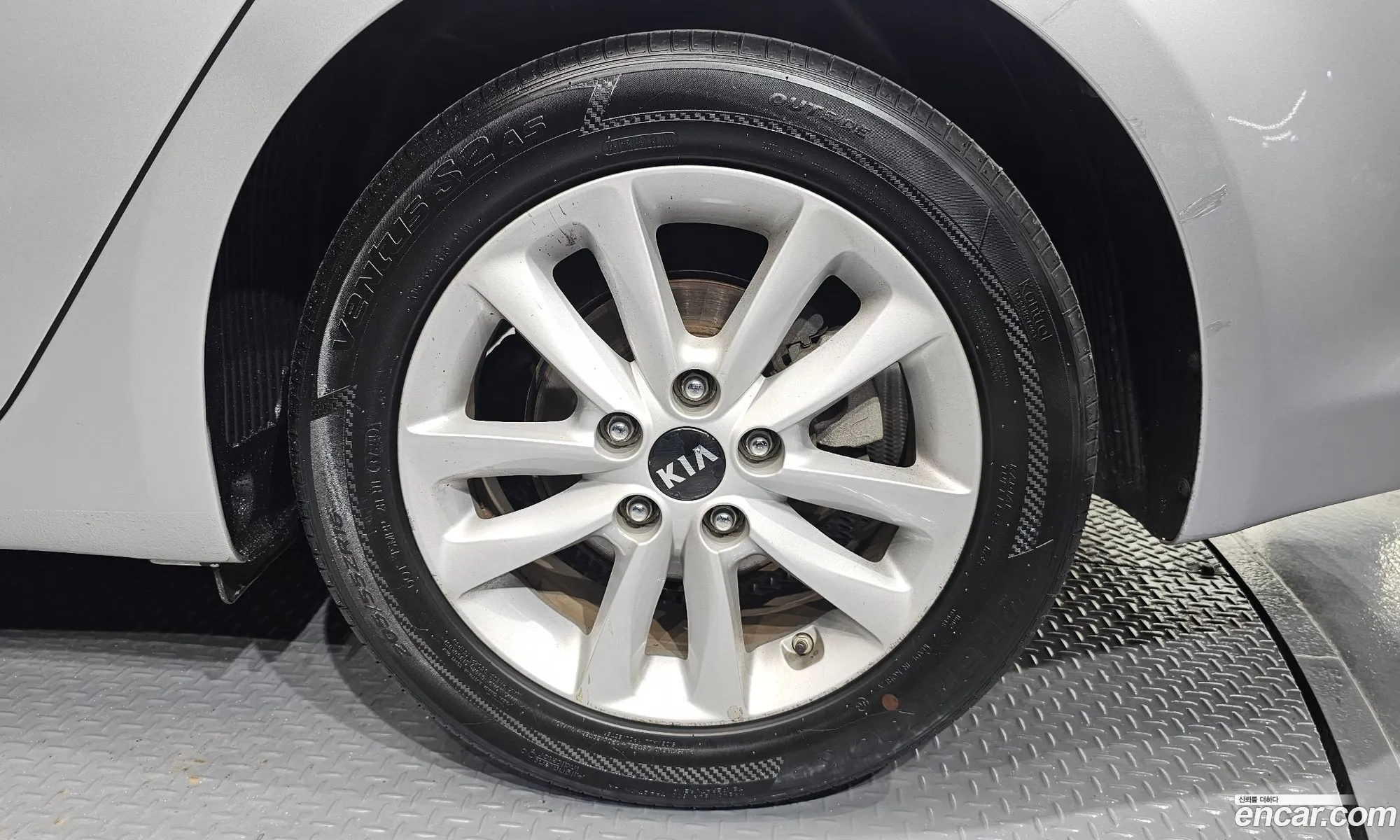 Kia K3 2016 KNAFK412BHA672846 — 14