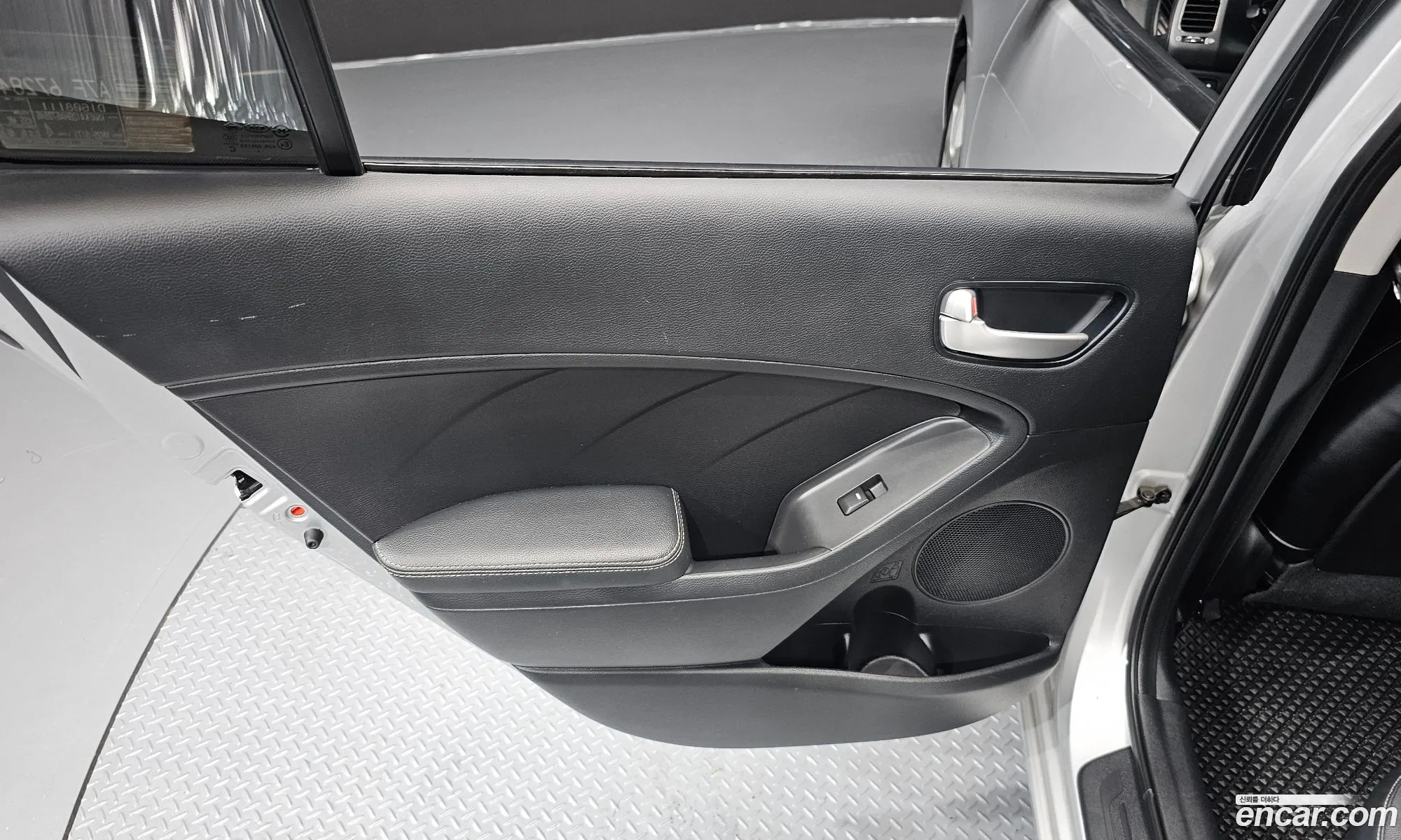 Kia K3 2016 KNAFK412BHA672846 — 23