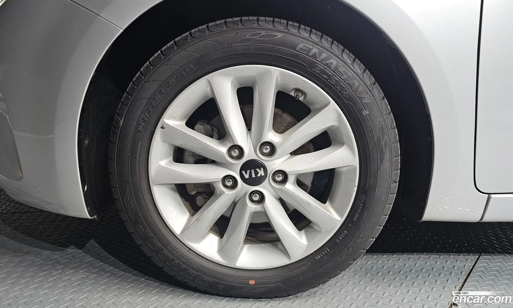 Kia K3 2016 KNAFK412BHA672846 — 29