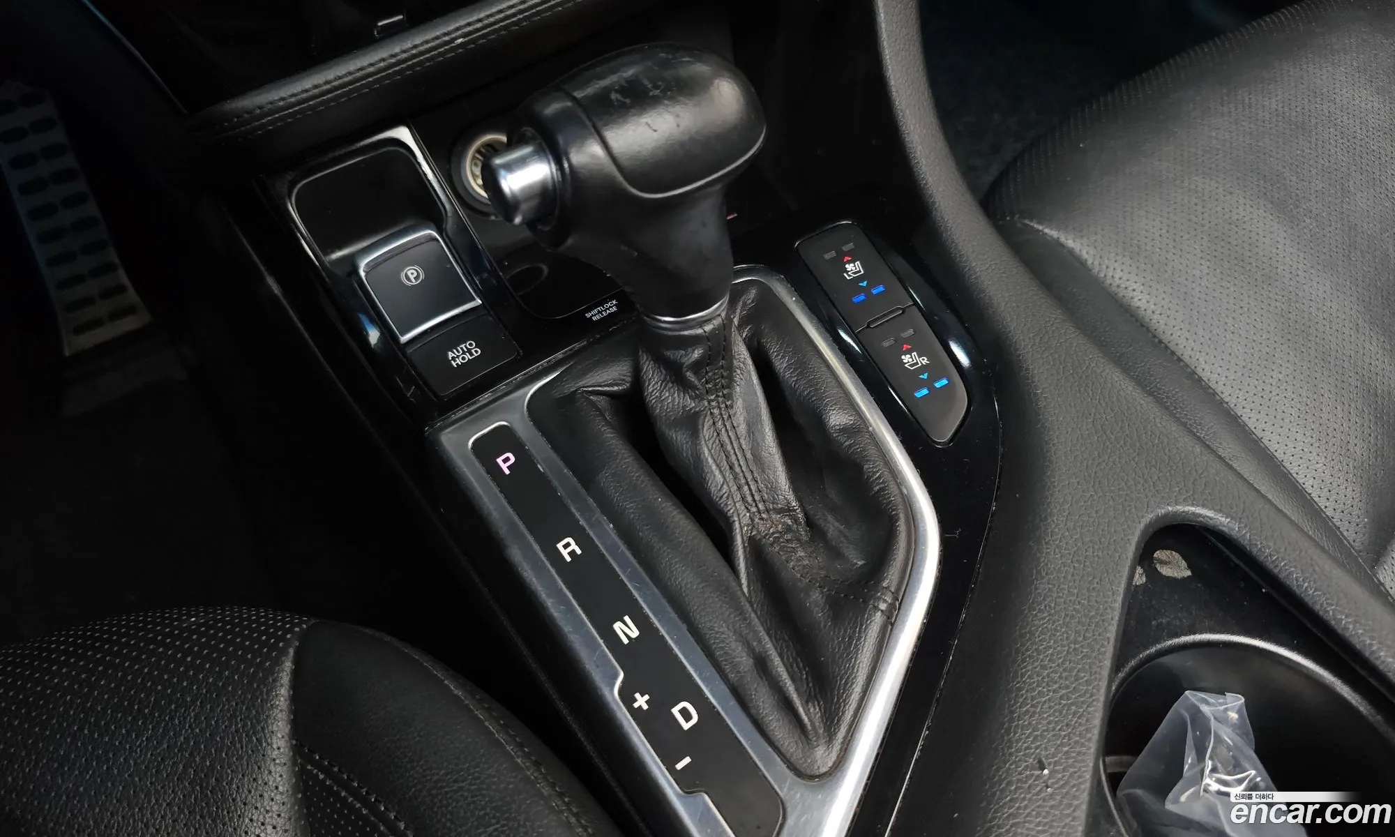 Kia K5 2013 KNAGN416BEA451481 — 4