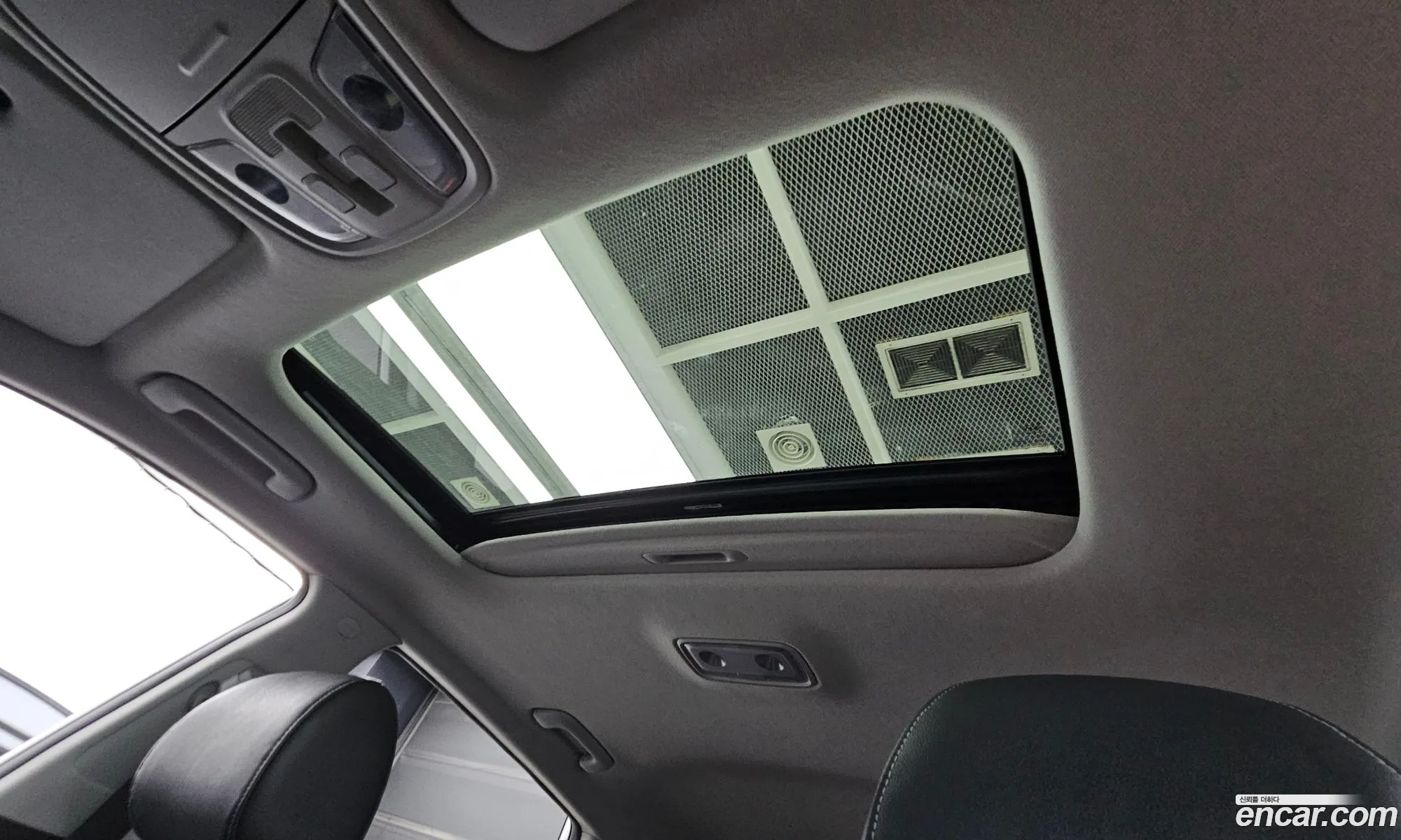 Kia Niro 2019 KNACC81CGKA269456 — 18