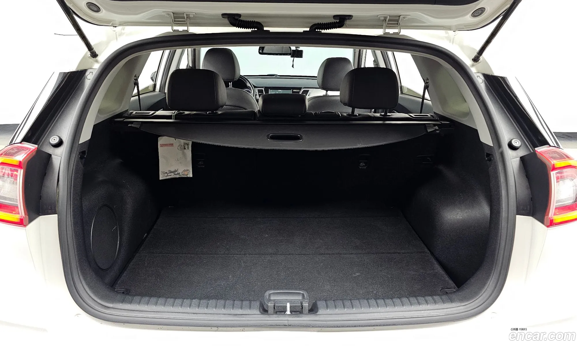Kia Niro 2019 KNACC81CGKA269456 — 14