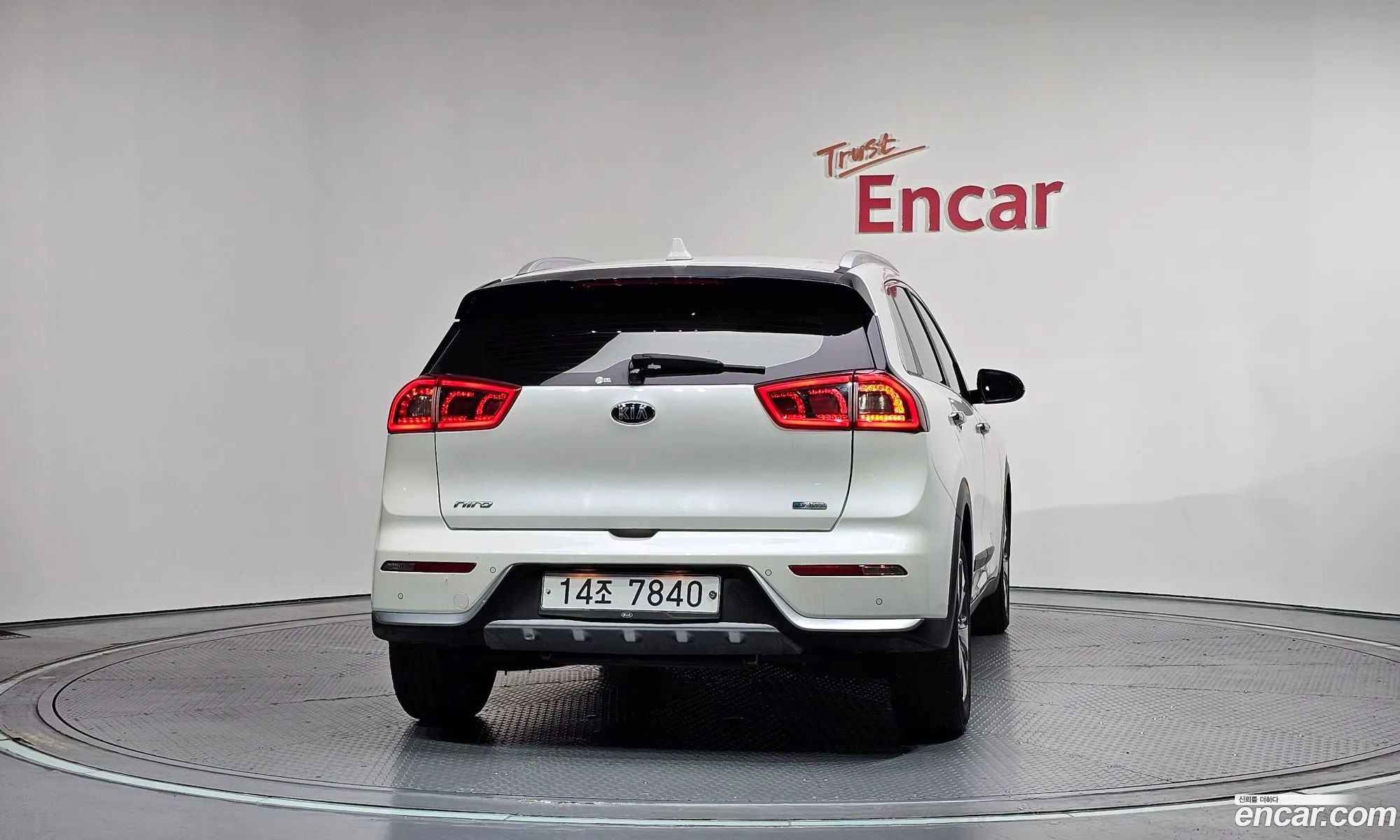 Kia Niro 2019 KNACC81CGKA269456 — 17