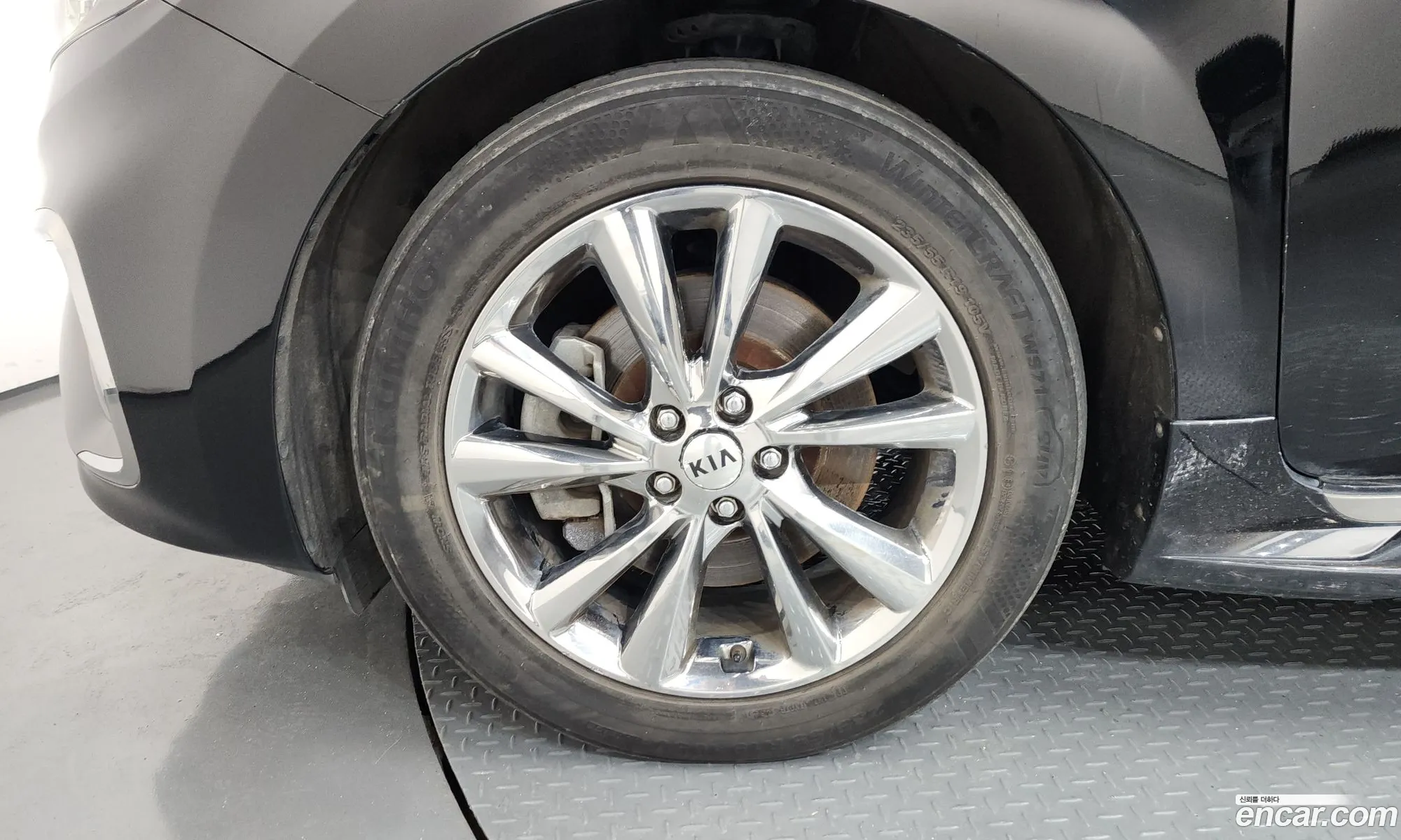 Kia Carnival 2019 KNAME81ABLS618023 — 10