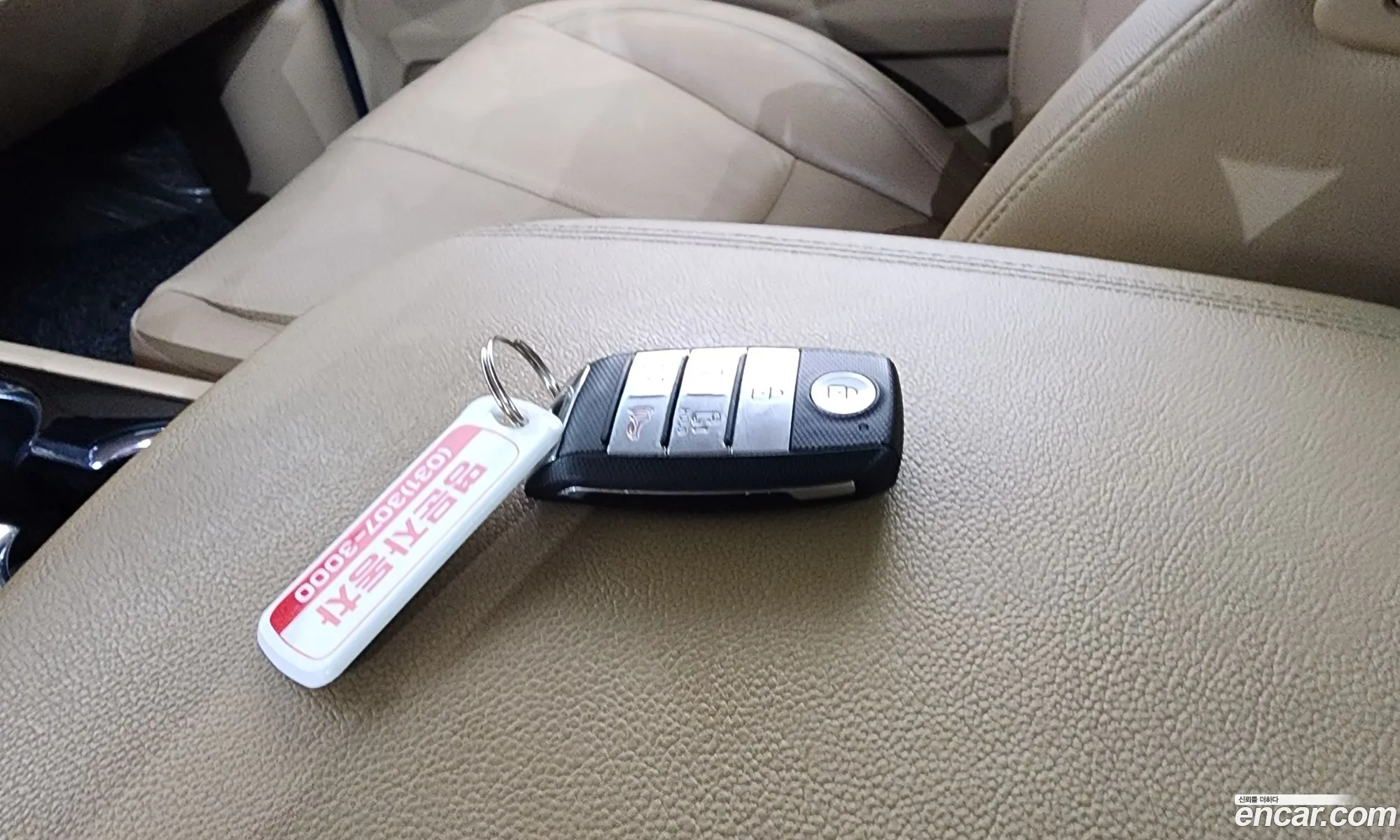 Kia Carnival 2019 KNAME81ABLS618023 — 19