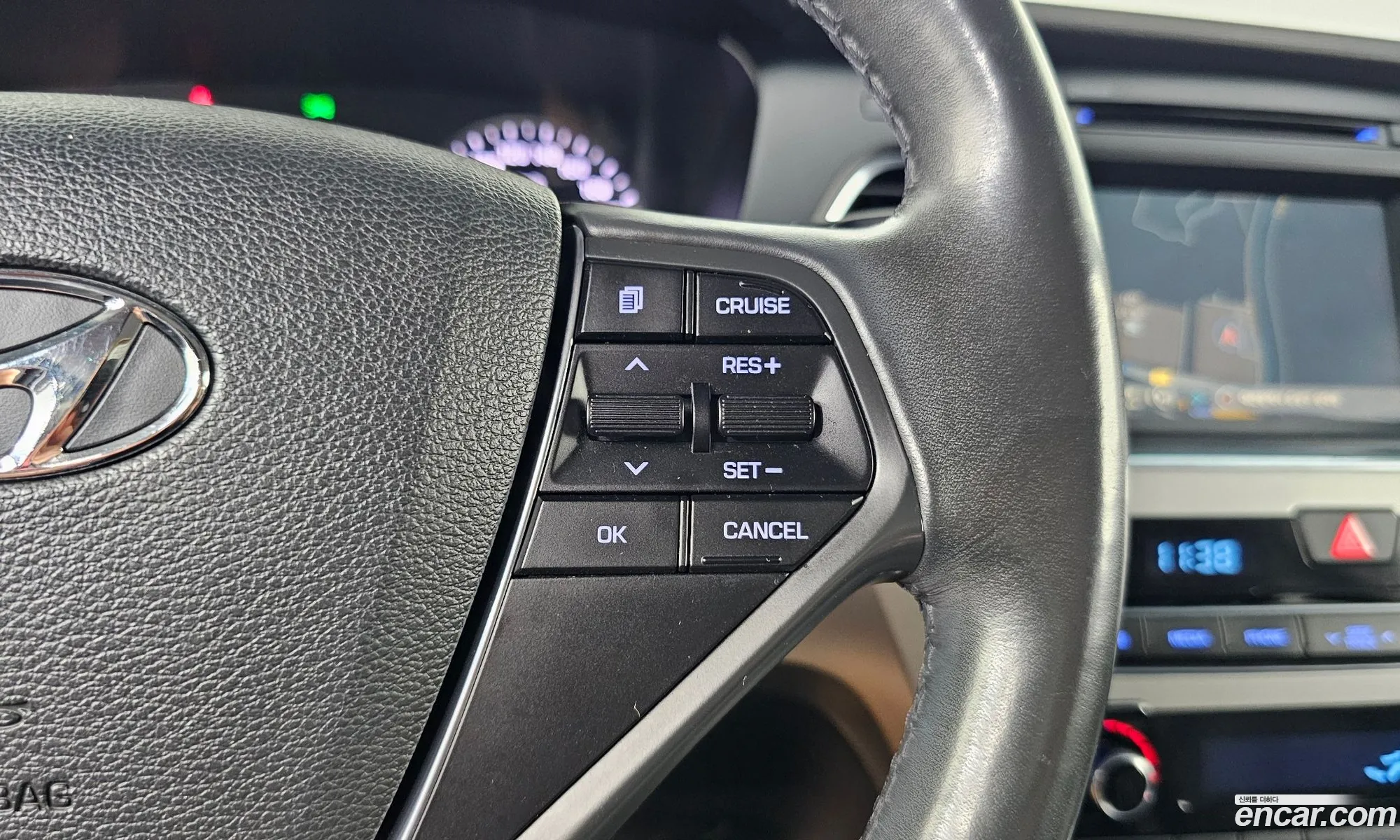 Hyundai LF Sonata 2015 KMHE341CBGA165561 — 7