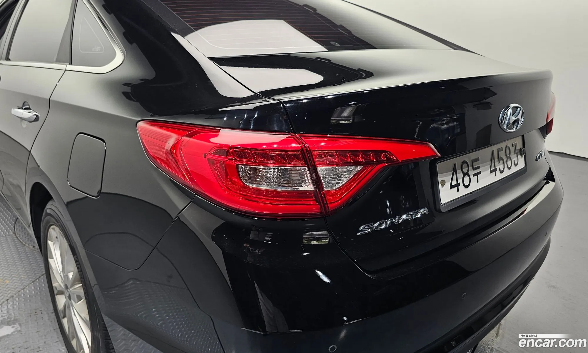 Hyundai LF Sonata 2015 KMHE341CBGA165561 — 19