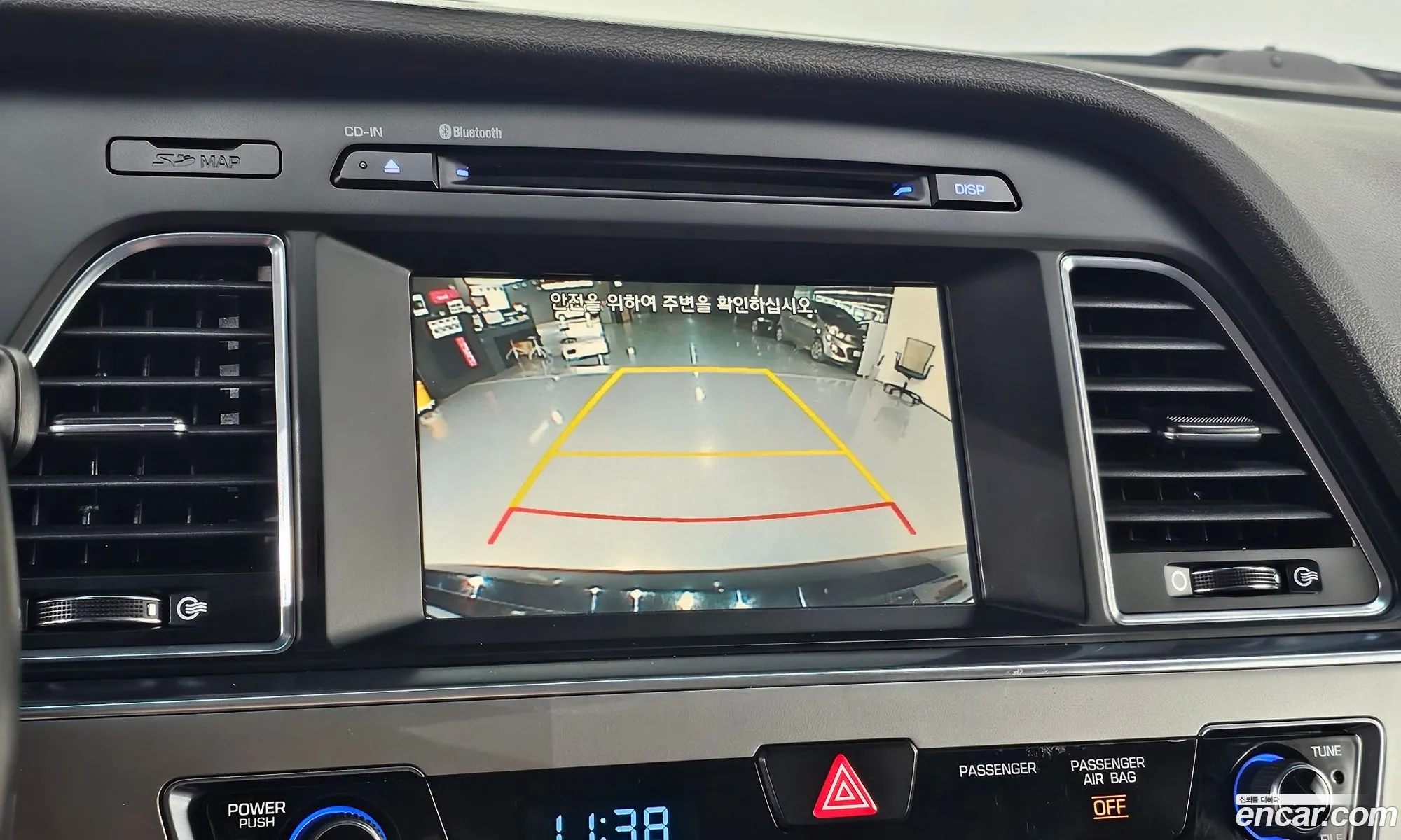 Hyundai LF Sonata 2015 KMHE341CBGA165561 — 30